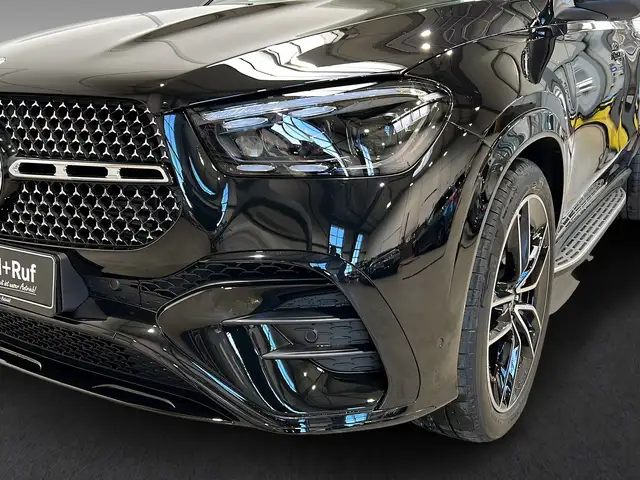 Mercedes-Benz 450 view 15