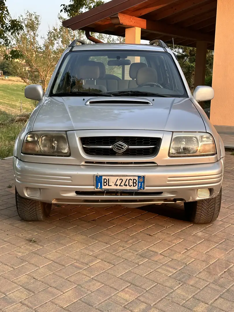 Suzuki Grand Vitara 5p 2.0 tdi c/2airbag,AC - 2