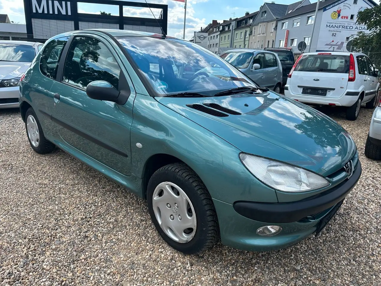 Peugeot 206