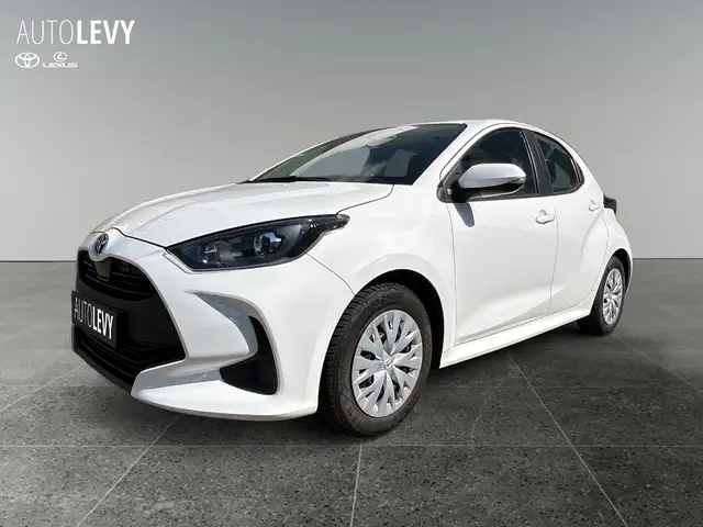 Toyota Yaris view 2