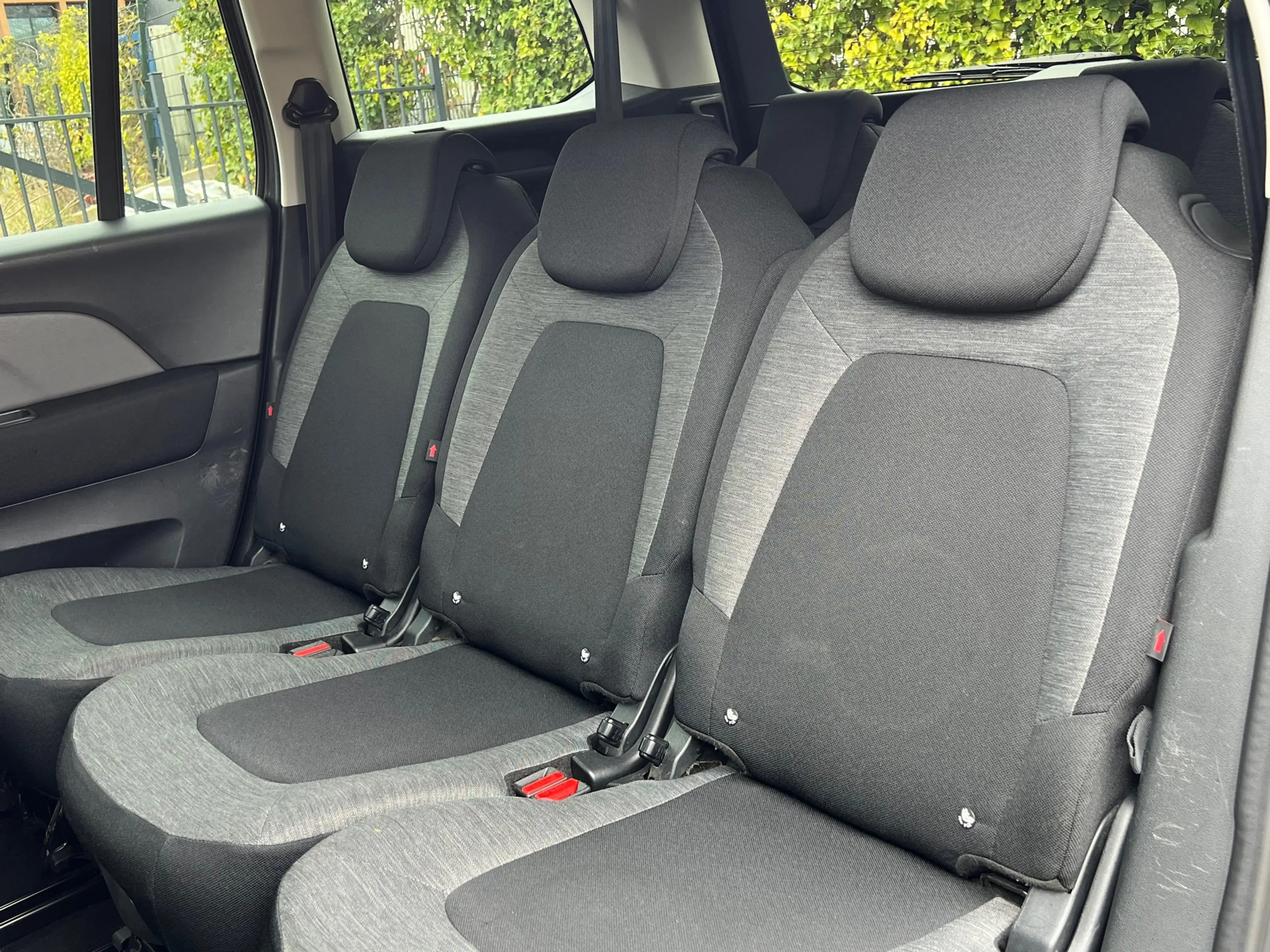 Citroen Grand C4 SpaceTourer 1.2 PureTech Business - Gris Platinium - Carplay/C — photo 12