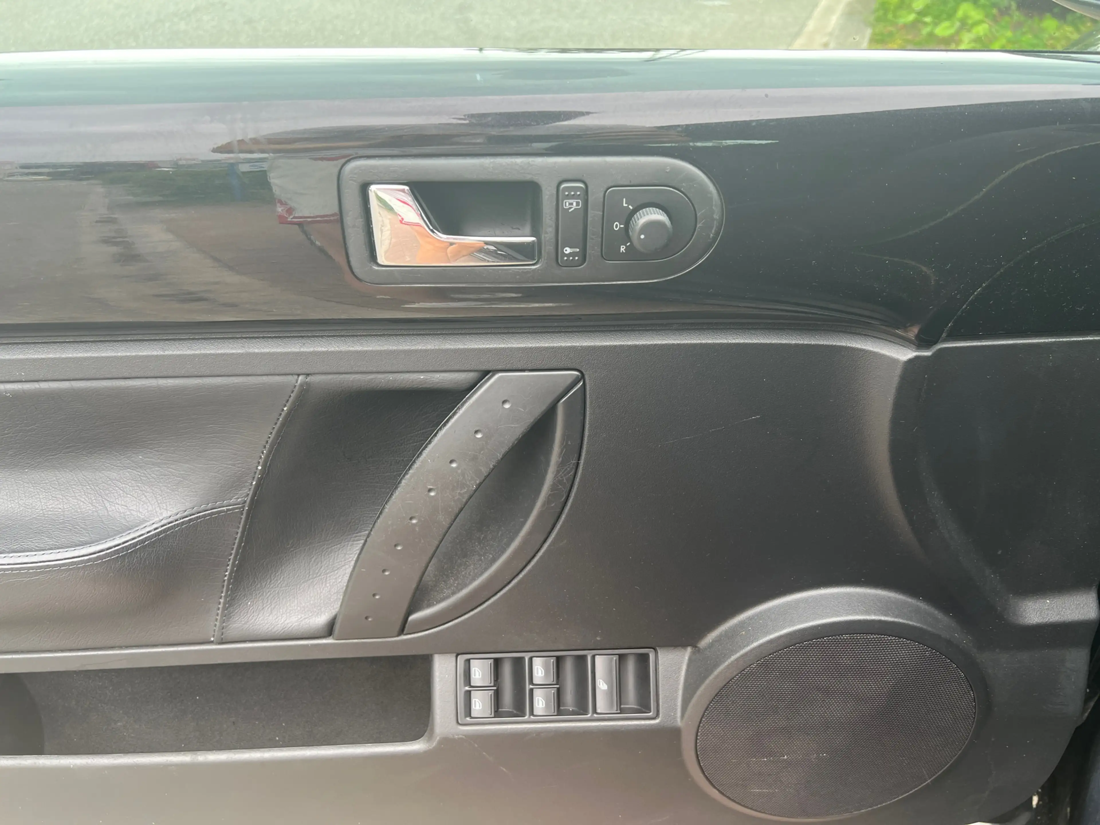 Volkswagen New Beetle Cabriolet 1.6 Highline | Airco | Leder — photo 13