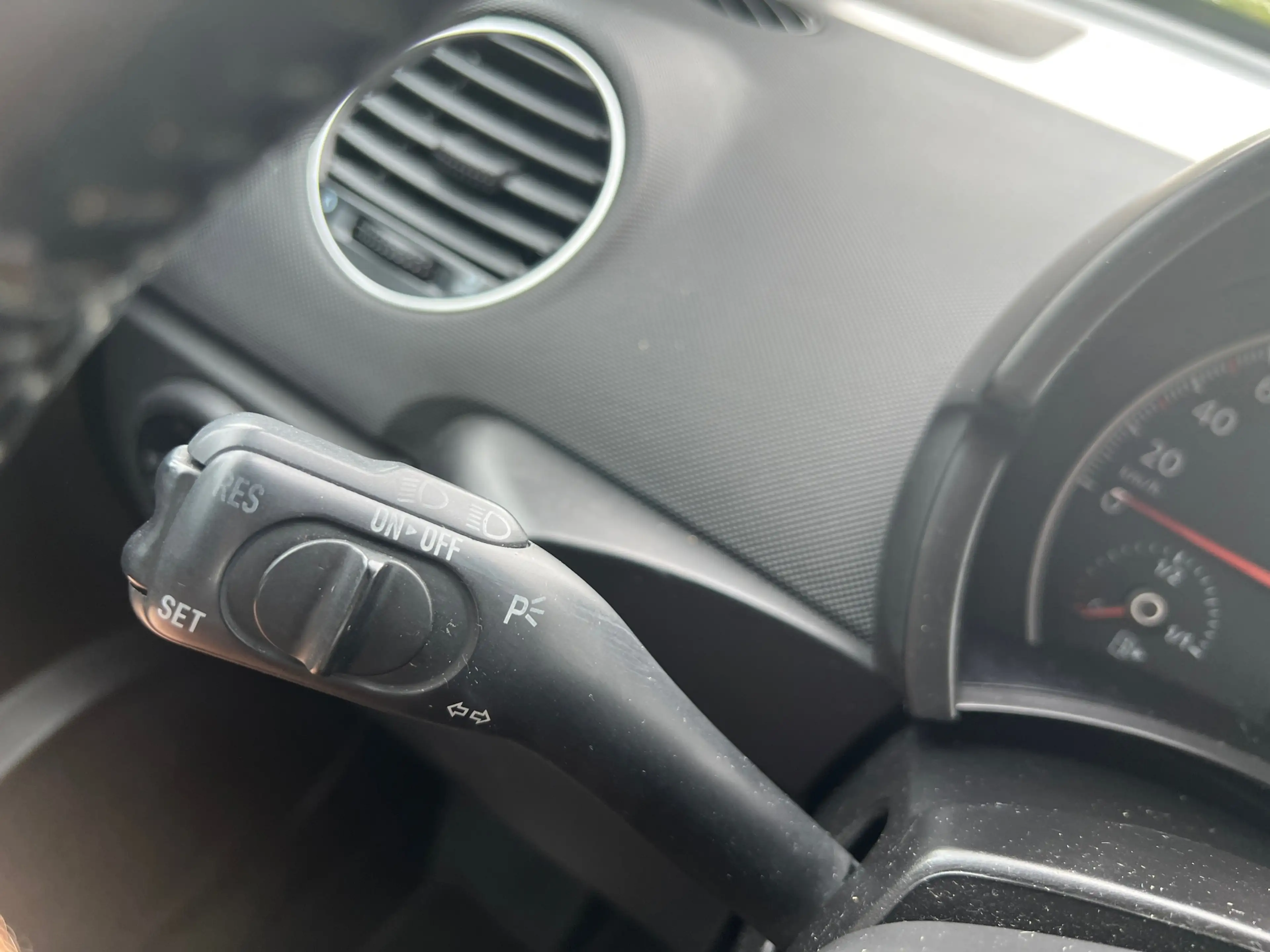 Volkswagen New Beetle Cabriolet 1.6 Highline | Airco | Leder — photo 14