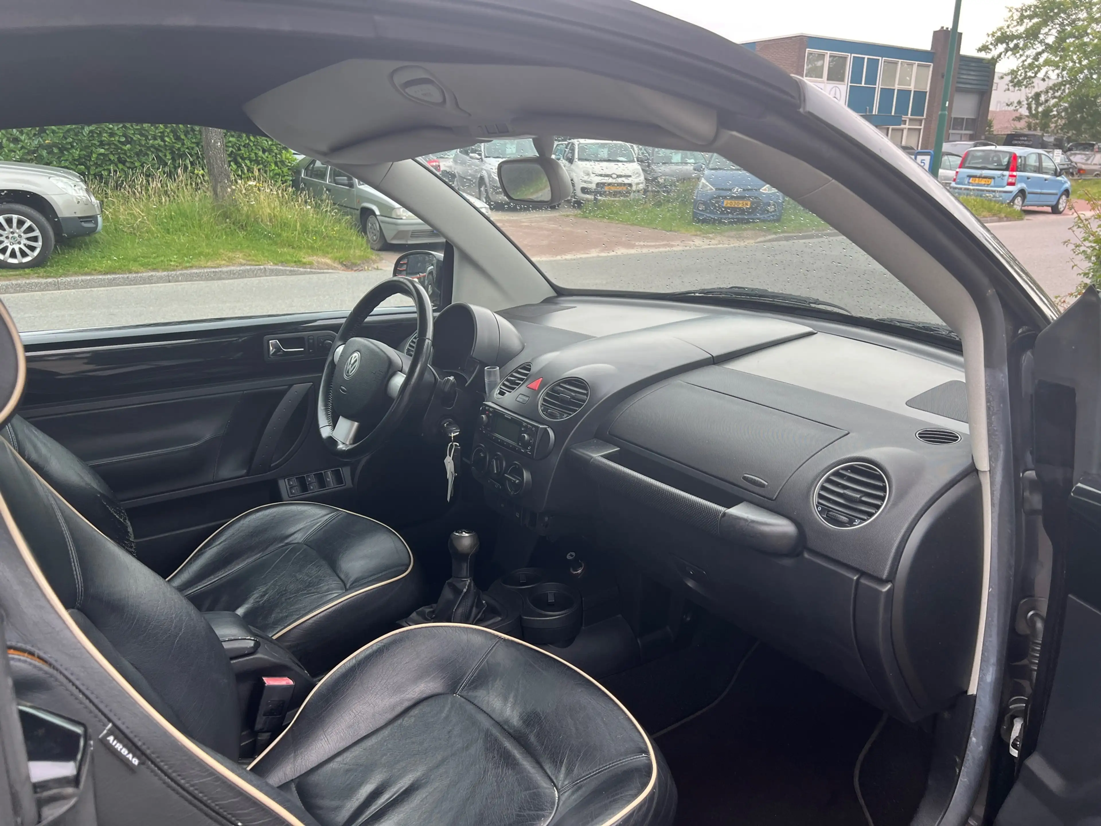Volkswagen New Beetle Cabriolet 1.6 Highline | Airco | Leder — photo 6