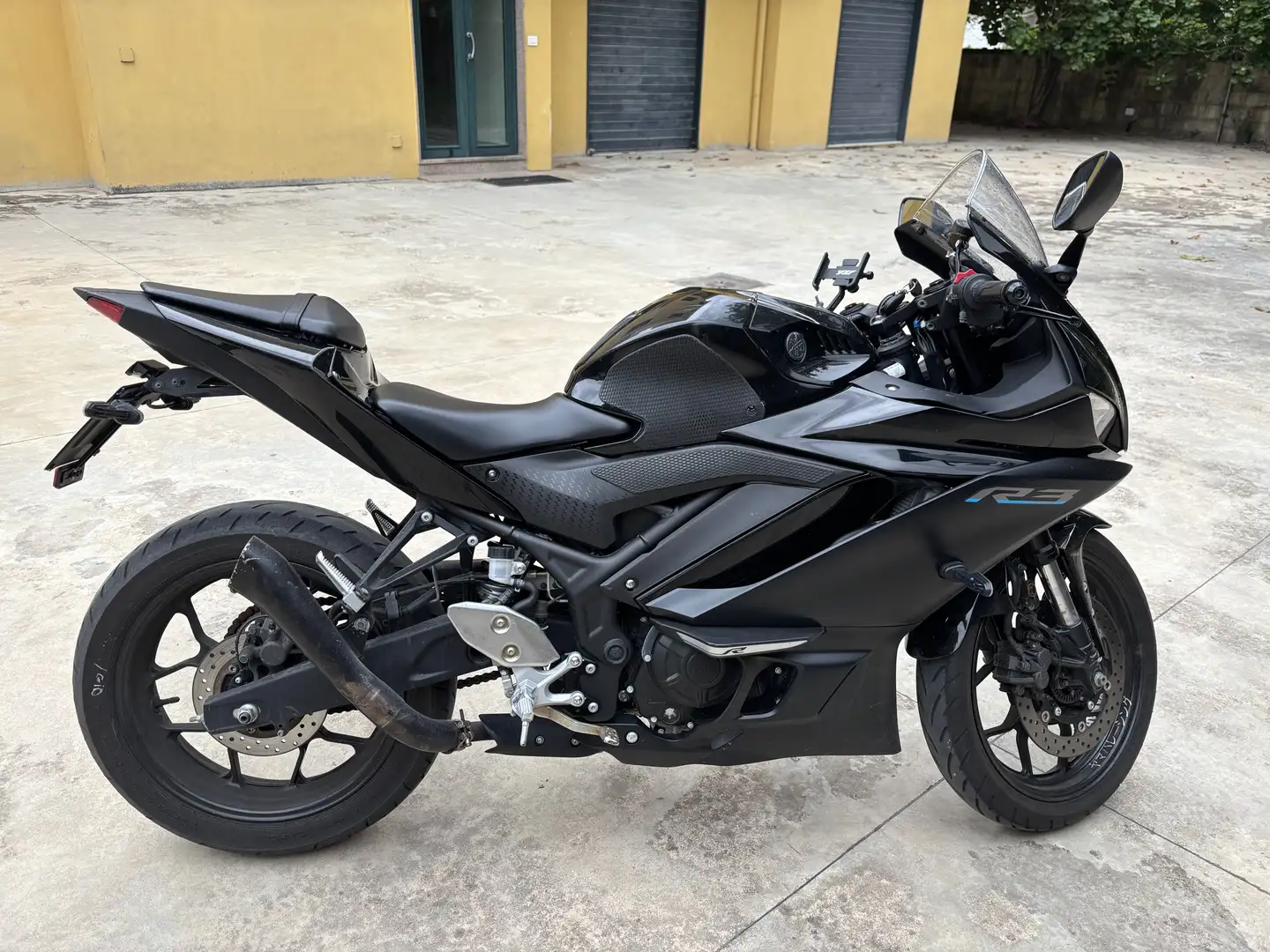 Yamaha YZF-R3 - 1