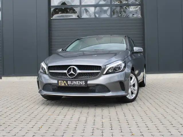 Mercedes-Benz A 180 A 180 d 7G DCT
