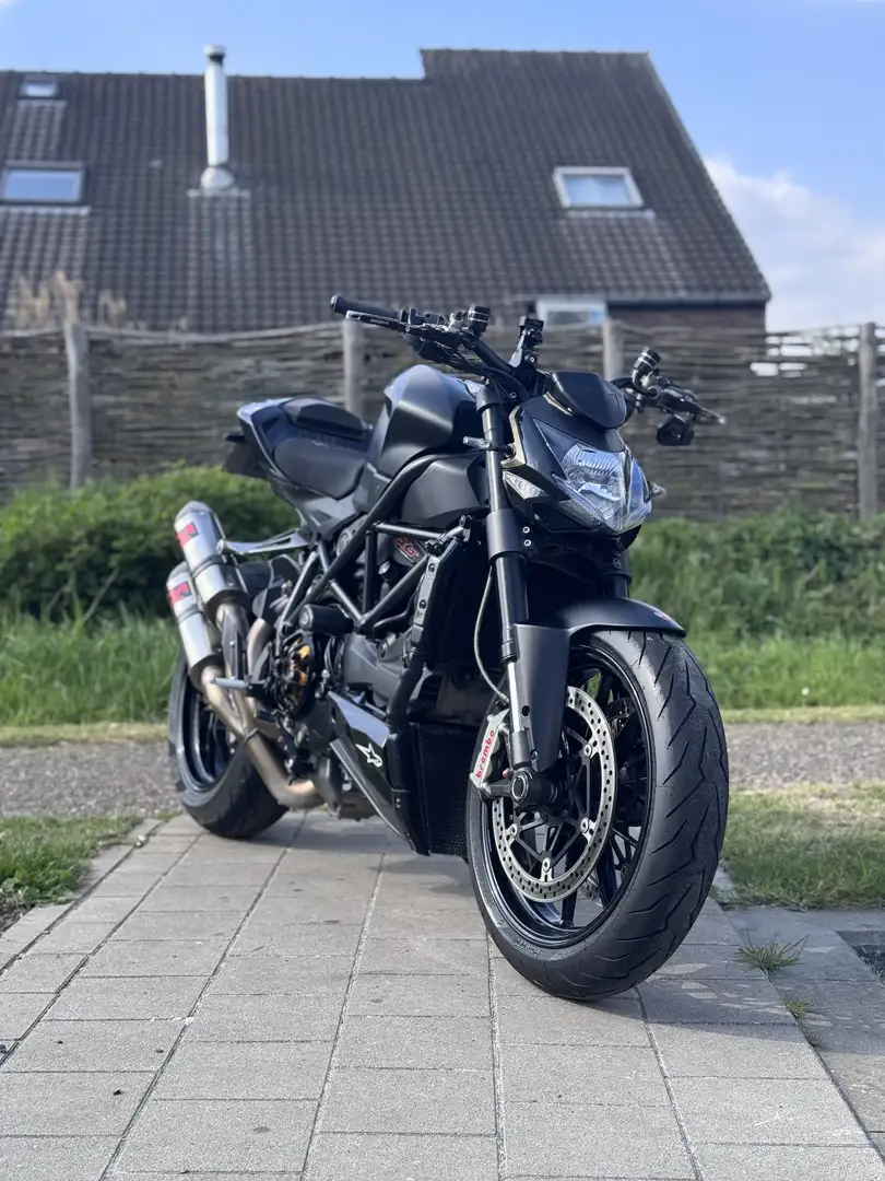 Ducati Streetfighter 1098 crna - 1