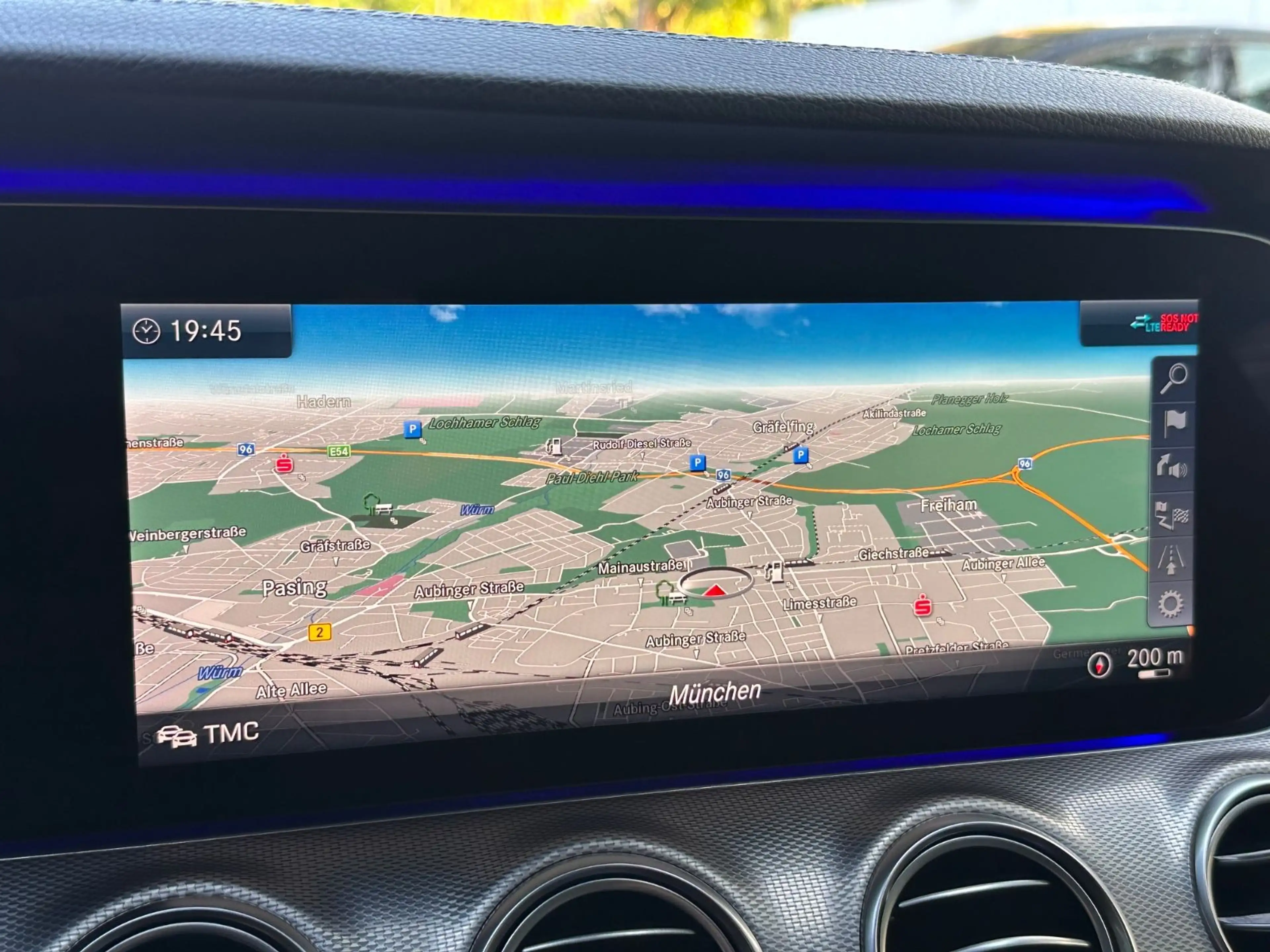 Mercedes-Benz E 400 E400d T 4Matic AMG-Line/360-KAMERA/NAPPA-LEDER — photo 15