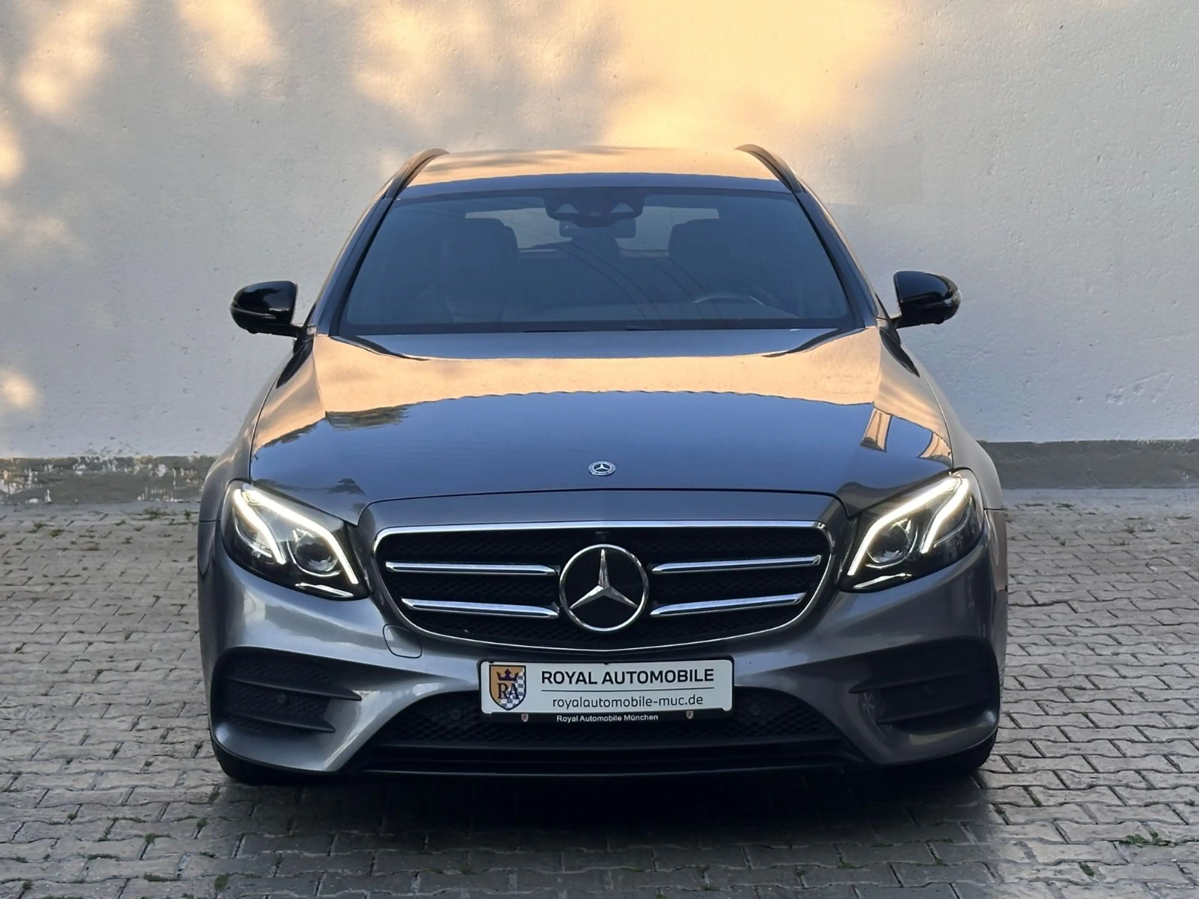 Mercedes-Benz E 400 E400d T 4Matic AMG-Line/360-KAMERA/NAPPA-LEDER — photo 2