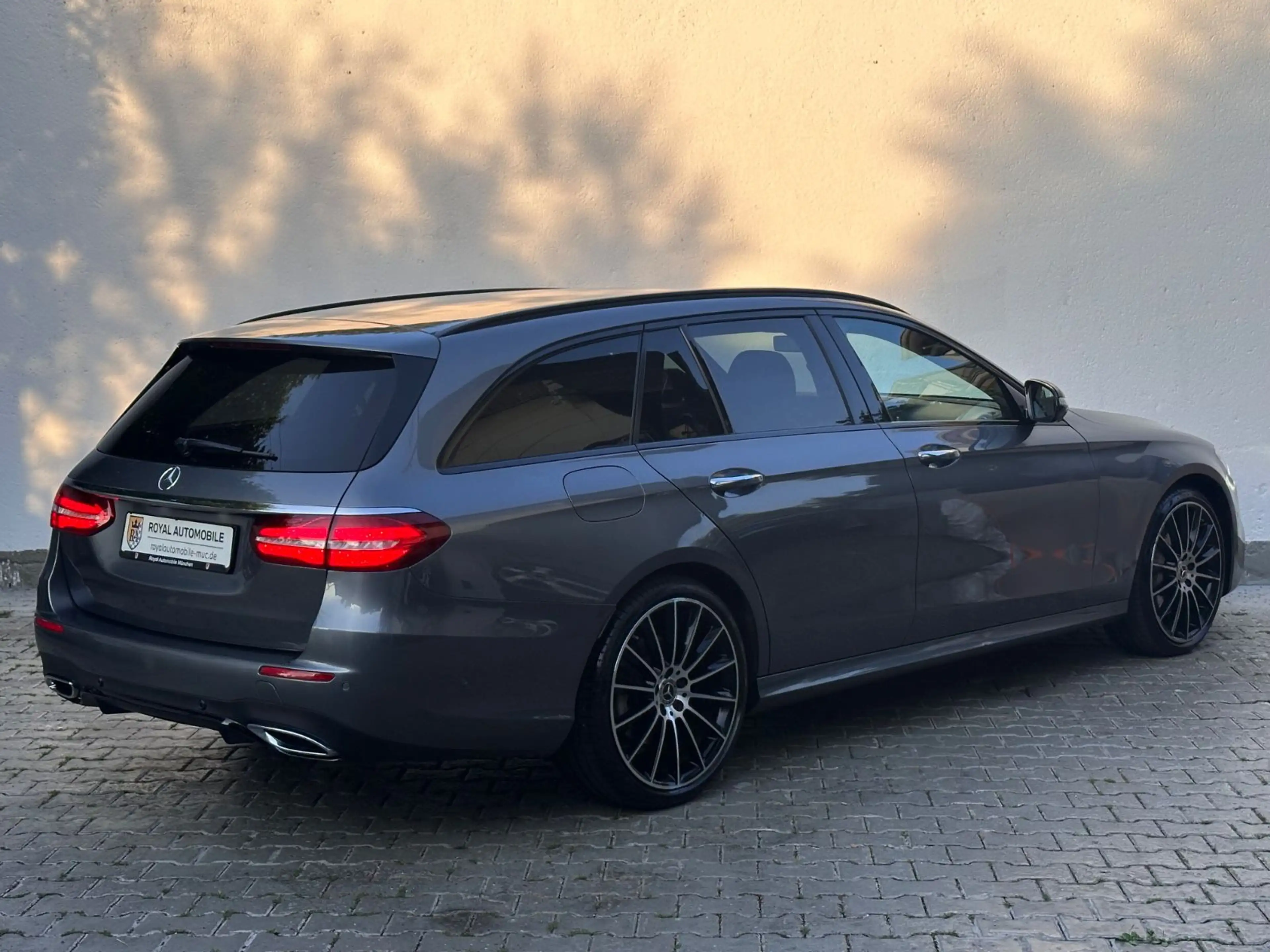 Mercedes-Benz E 400 E400d T 4Matic AMG-Line/360-KAMERA/NAPPA-LEDER — photo 6
