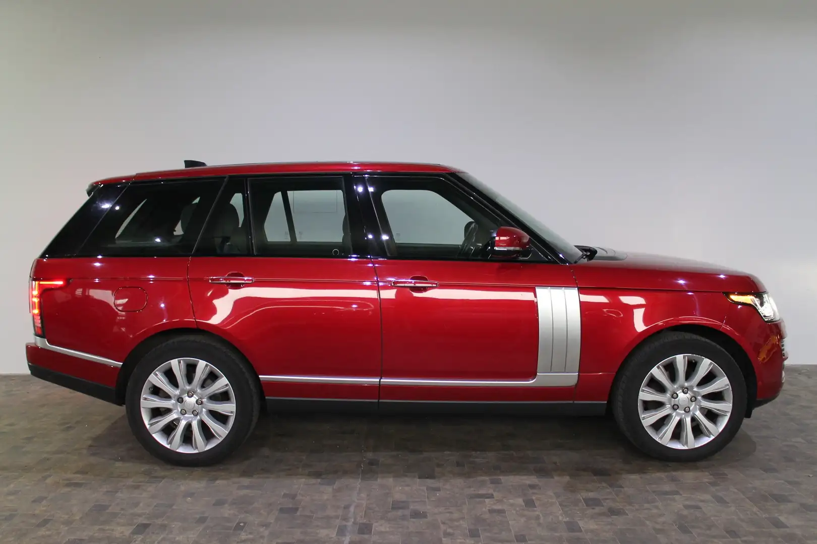 Land Rover Range Rover 3,0 D Autobiography, Pano, Meridian, 360°, Luft Roşu - 1