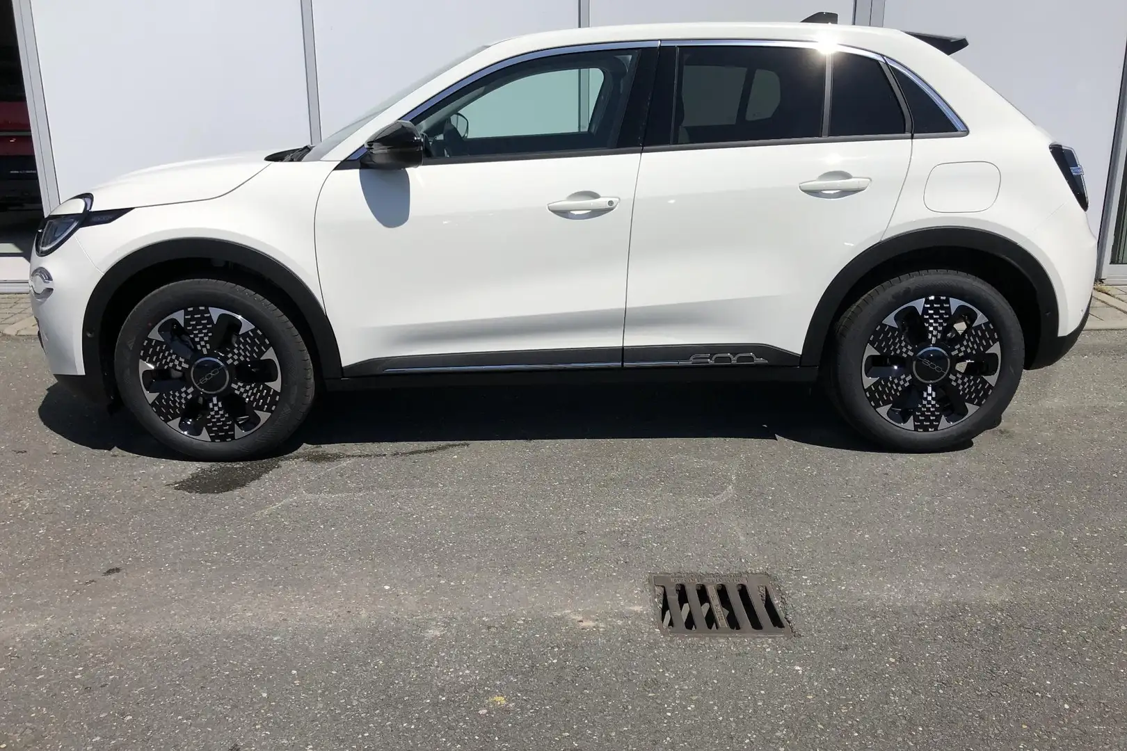 Fiat 600 1.2 110pk Hybrid La Prima | Uit voorraad leverbaar Wit - 2