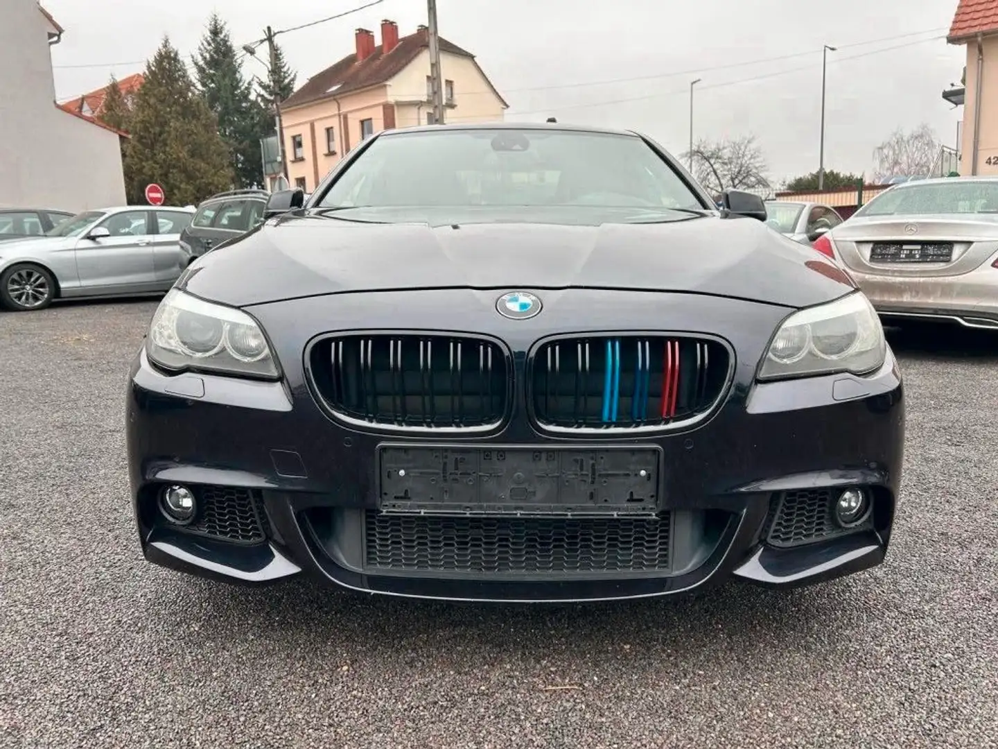 BMW 535 d M-SPORT HUD + 4+SHZ + SITZBEL + KETTE NEU Schwarz - 2