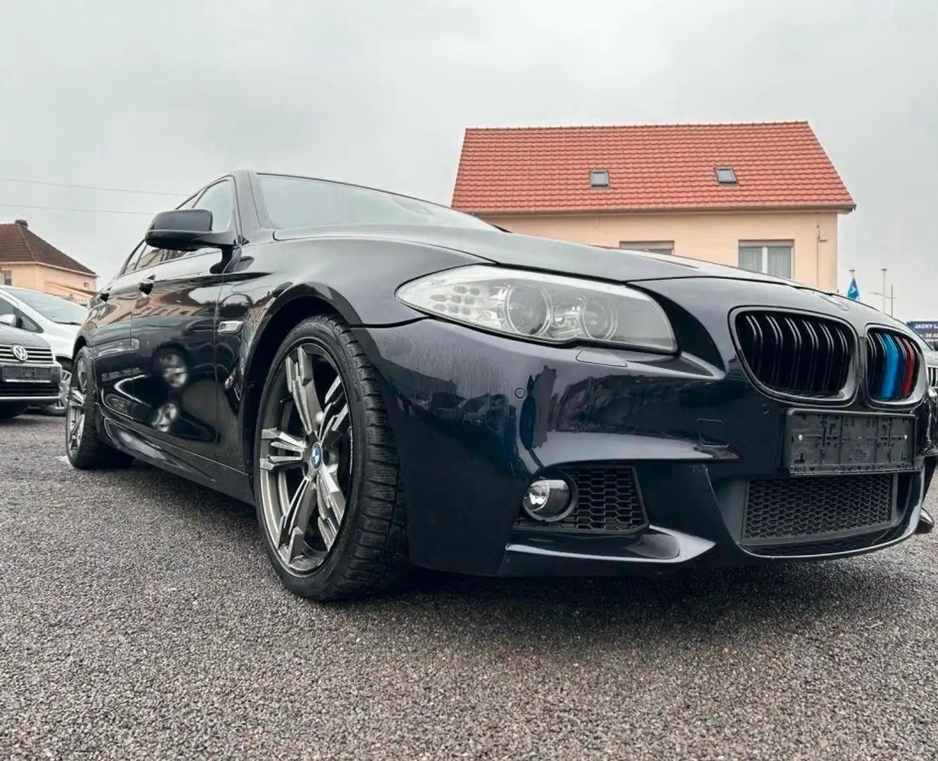 BMW 535 d M-SPORT HUD + 4+SHZ + SITZBEL + KETTE NEU Schwarz - 1
