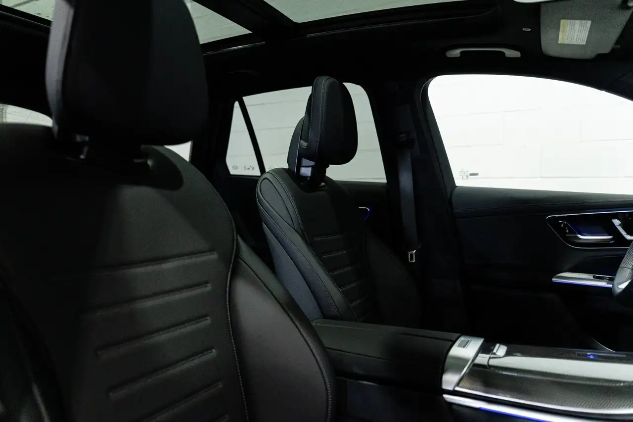 Mercedes-Benz GLC снимка Mercedes-Benz GLC