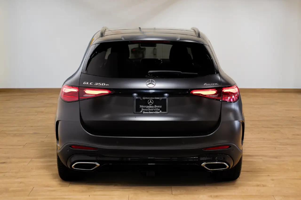 Mercedes-Benz GLC снимка Mercedes-Benz GLC