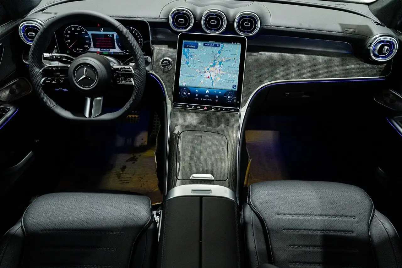 Mercedes-Benz GLC снимка Mercedes-Benz GLC