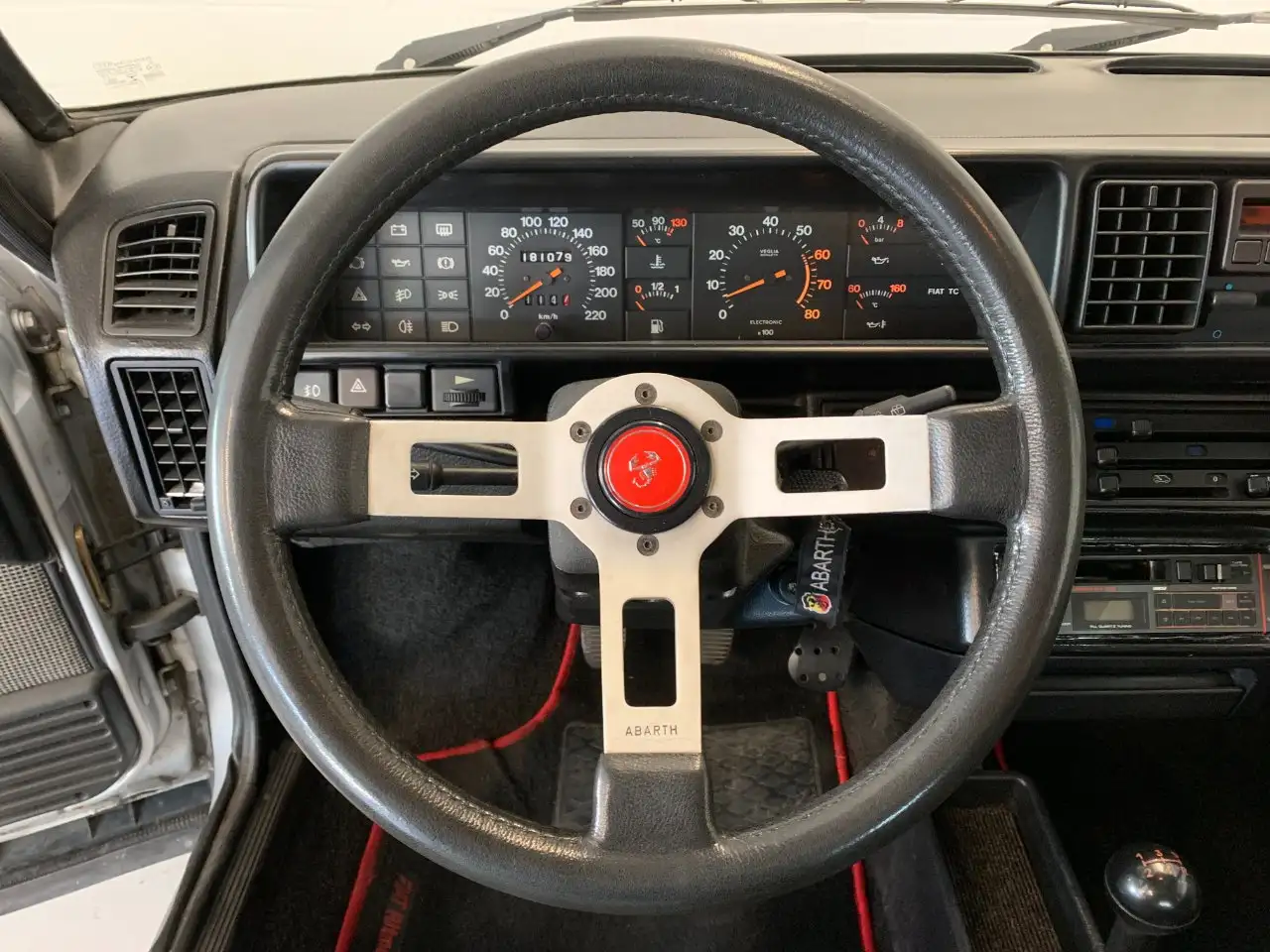 Fiat Ritmo 3p 2.0 TC Abarth 130cv ISCRITTA ASI- MOTORE RESTAURATO, foto 10