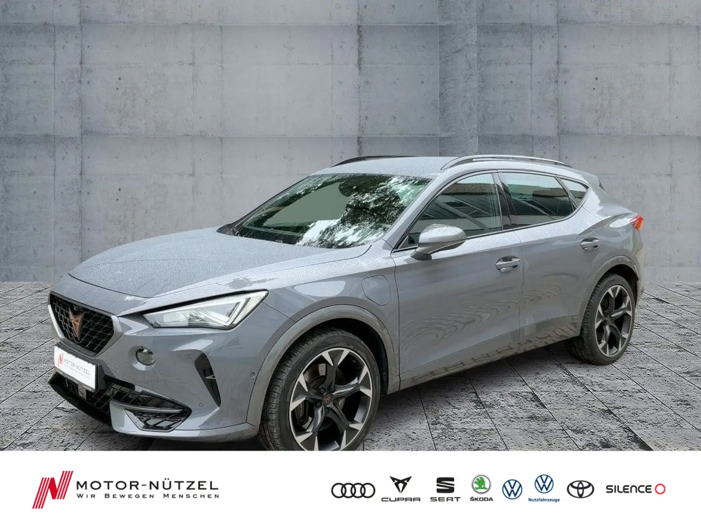 CUPRA Formentor VZ 1.4 e-Hybrid DSG LED+NAVI+AHK+DCC Grau - 1