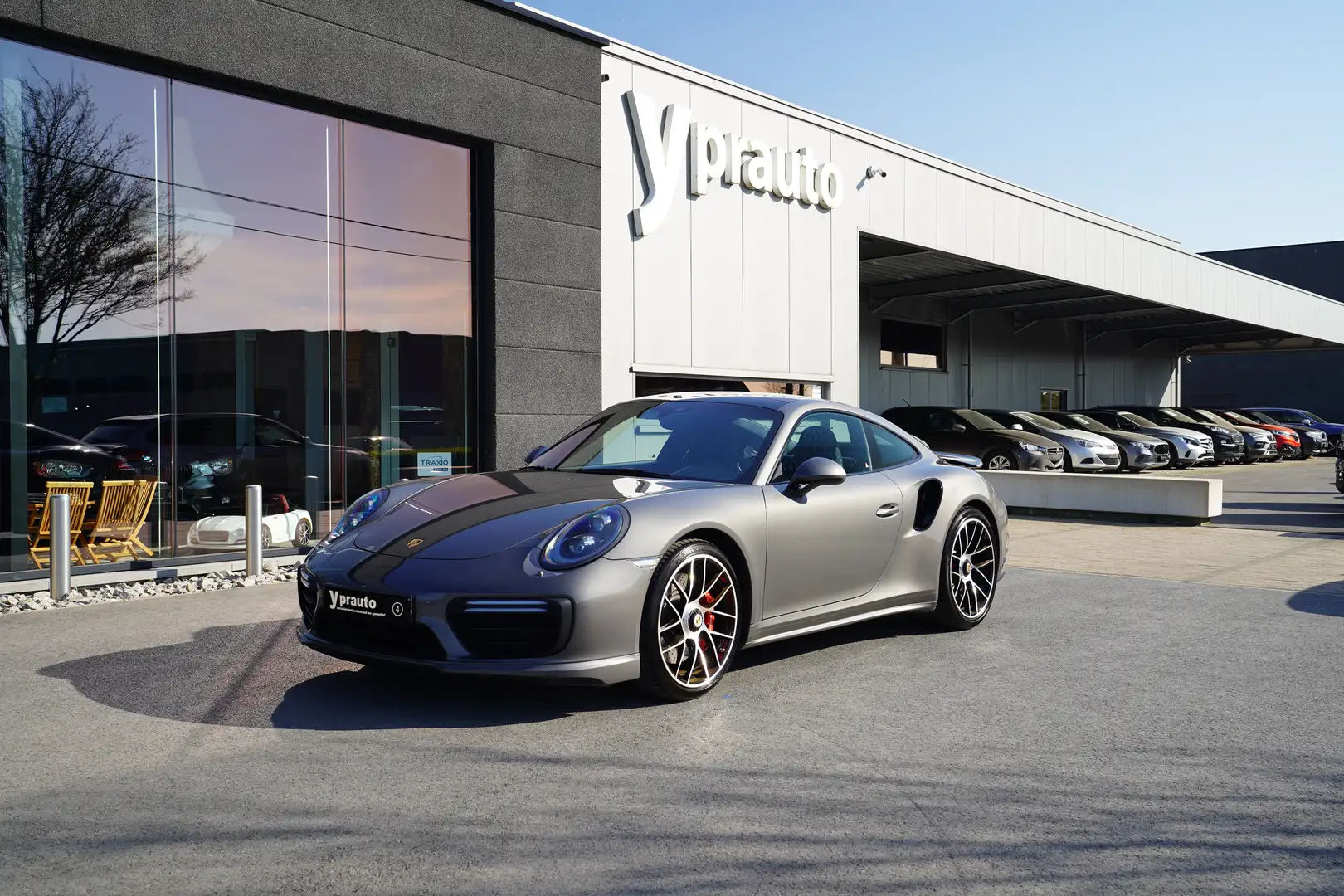 Porsche 911 991.2 Turbo 3.8 PDK Leder Navi Actieve cruise Bose Grijs - 1
