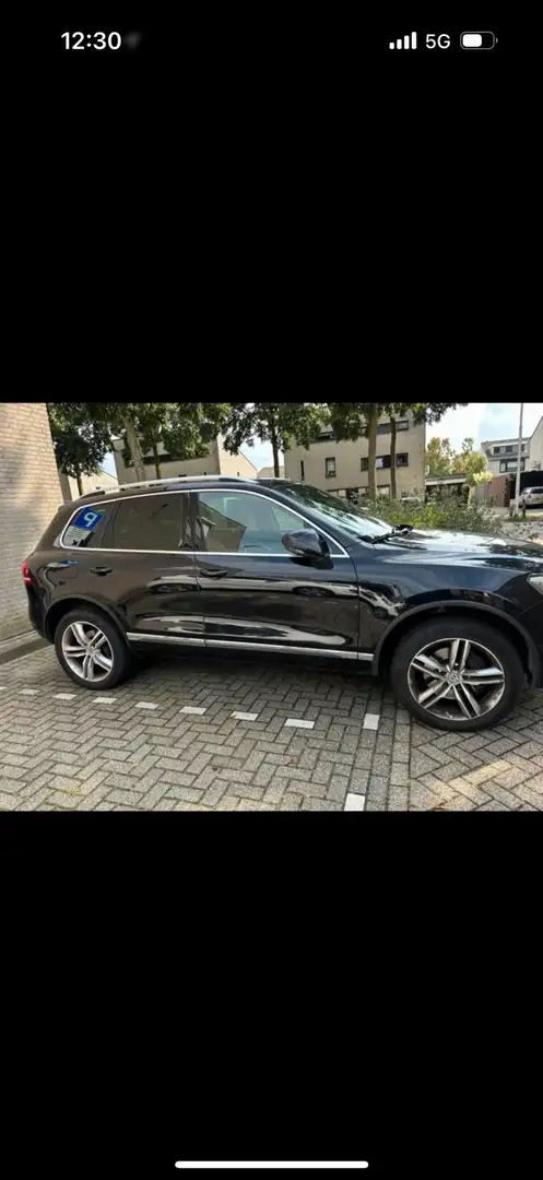 Volkswagen Touareg 3.0 TSI Hybrid only for EXPORT Zwart - 2