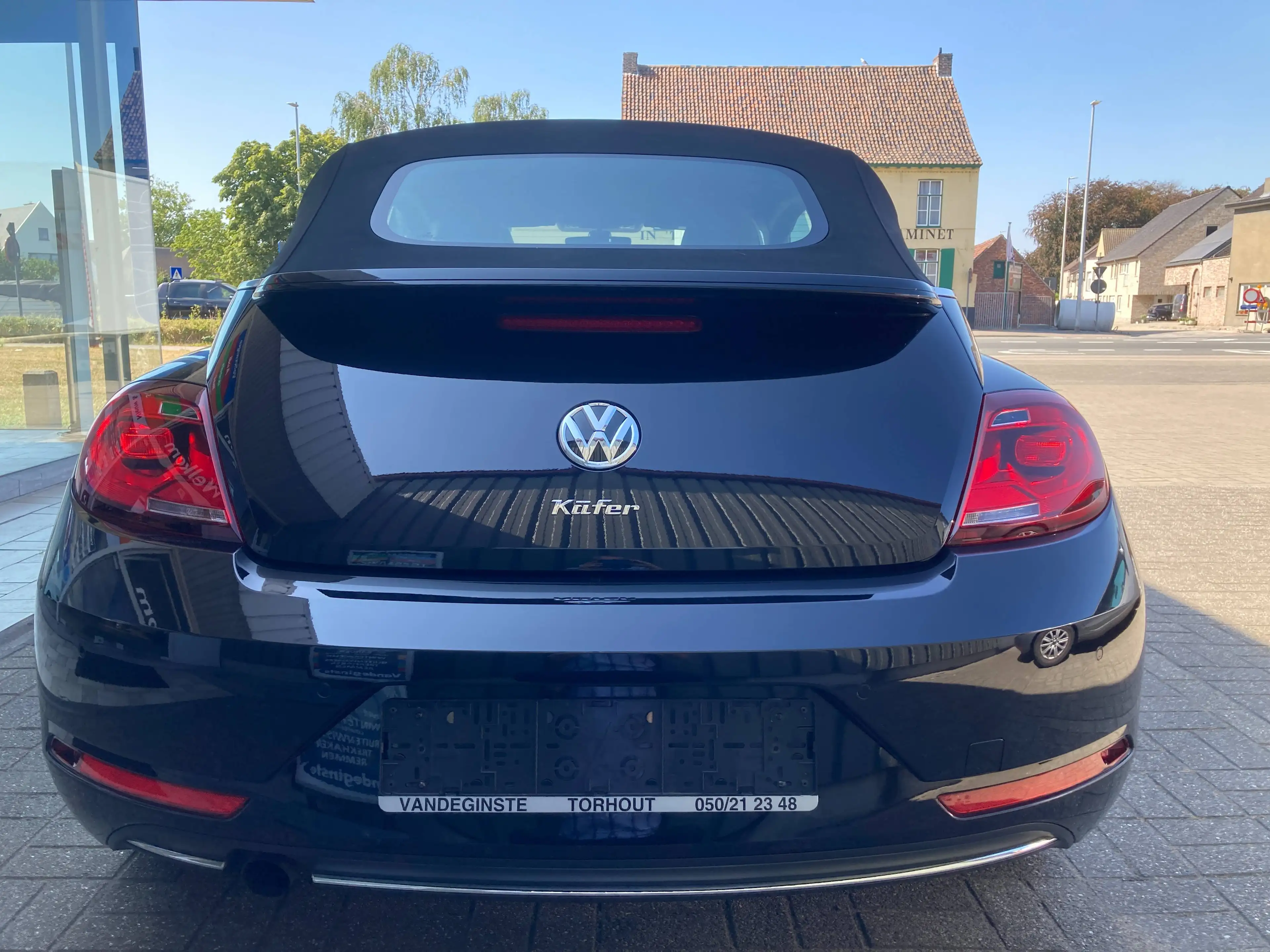 Volkswagen Beetle Cabrio -GPS -LEDER Sportzetels -Airco -LED -Camera -Windscherm -Last Edition -2018!!! — photo 6