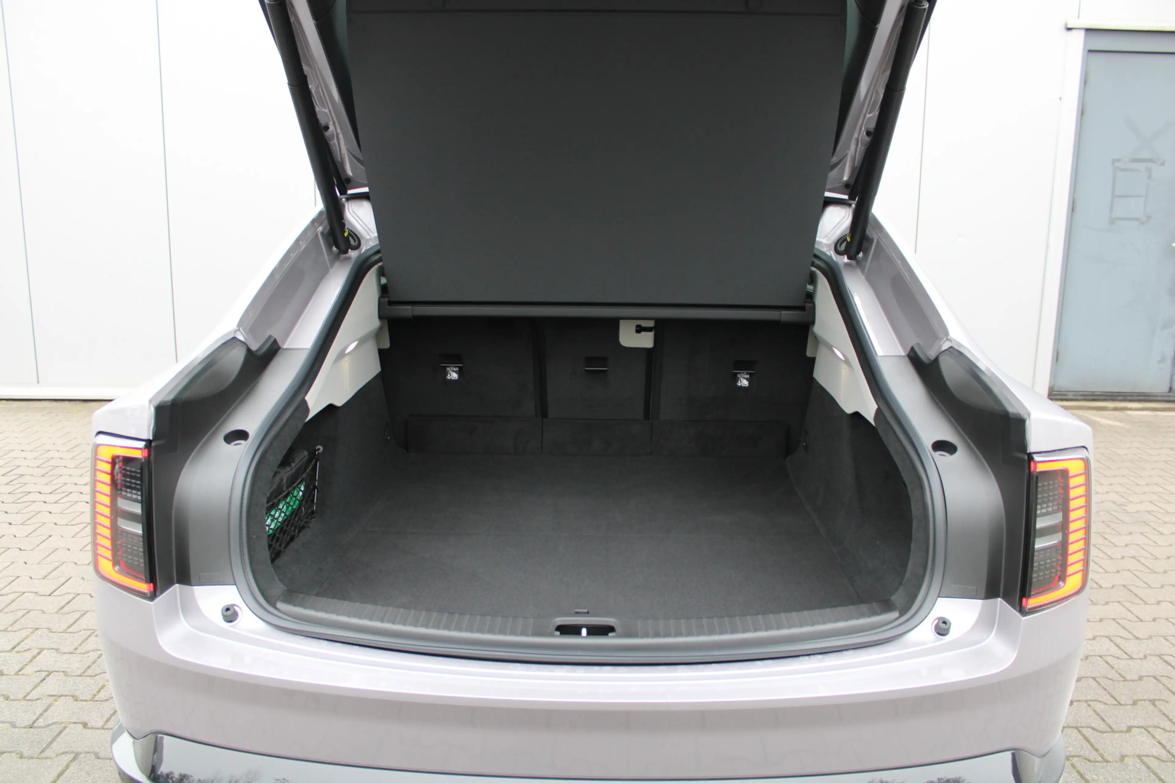 Volvo ES90 Single Motor Extended Range Ultra 92 kWh — photo 10