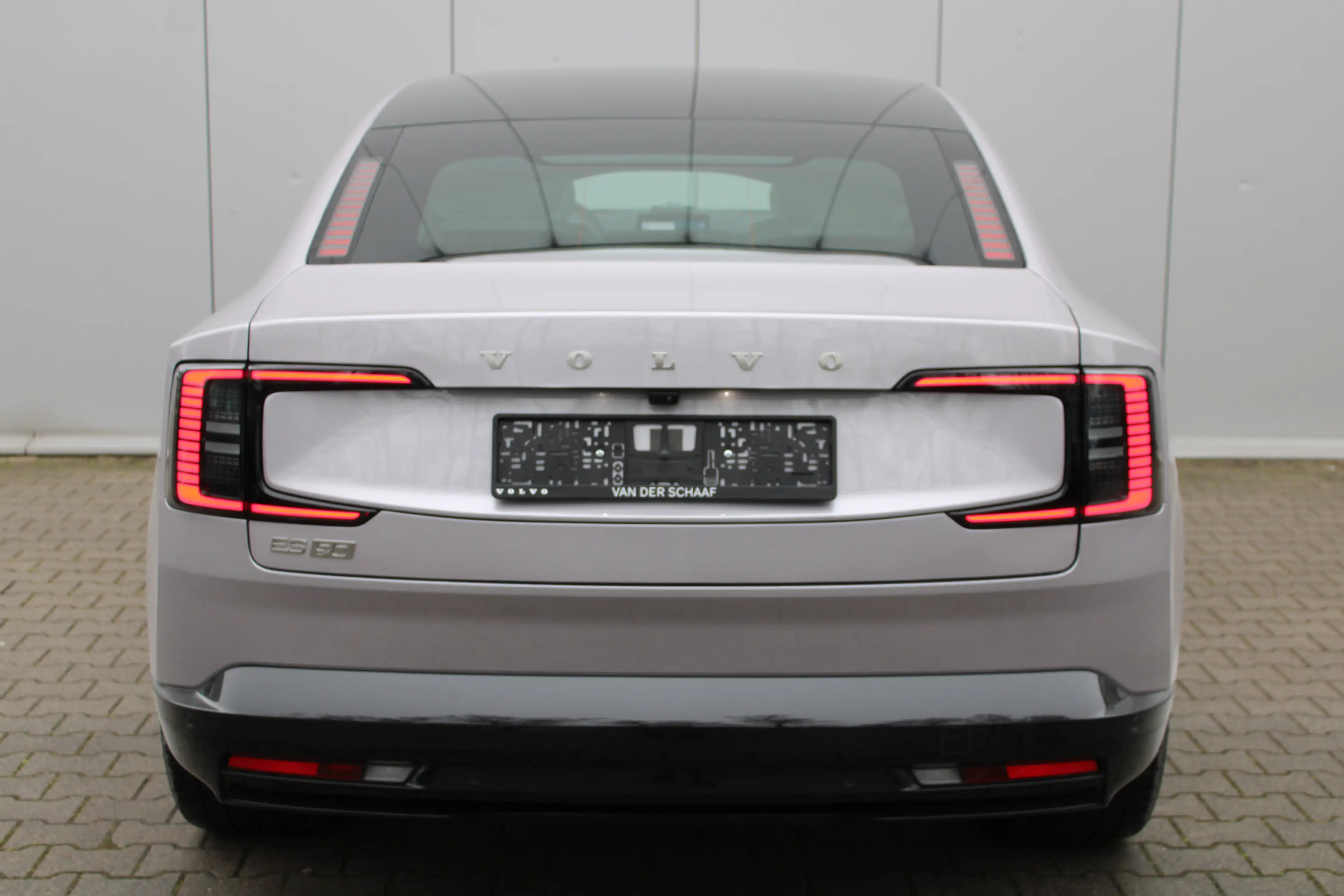 Volvo ES90 Single Motor Extended Range Ultra 92 kWh — photo 9