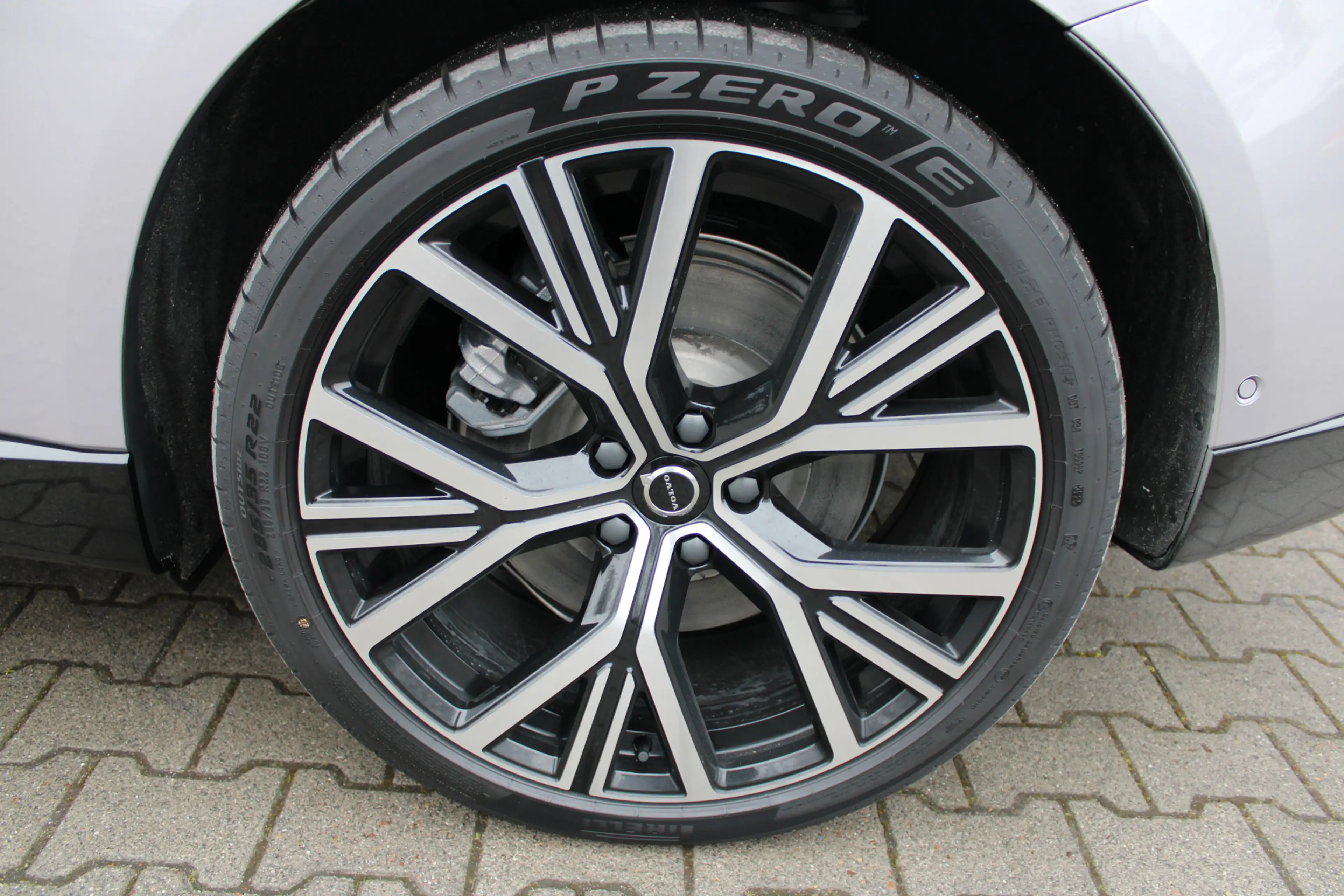 Volvo ES90 Single Motor Extended Range Ultra 92 kWh — photo 12