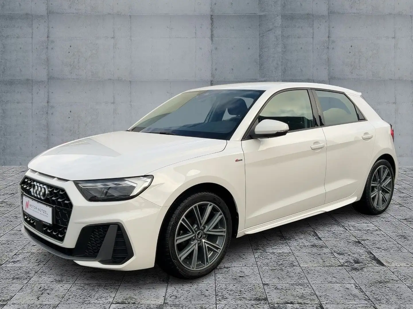 Audi A1 25 TFSI S-LINE LED+SHZ+PDC+DAB+17" White - 2