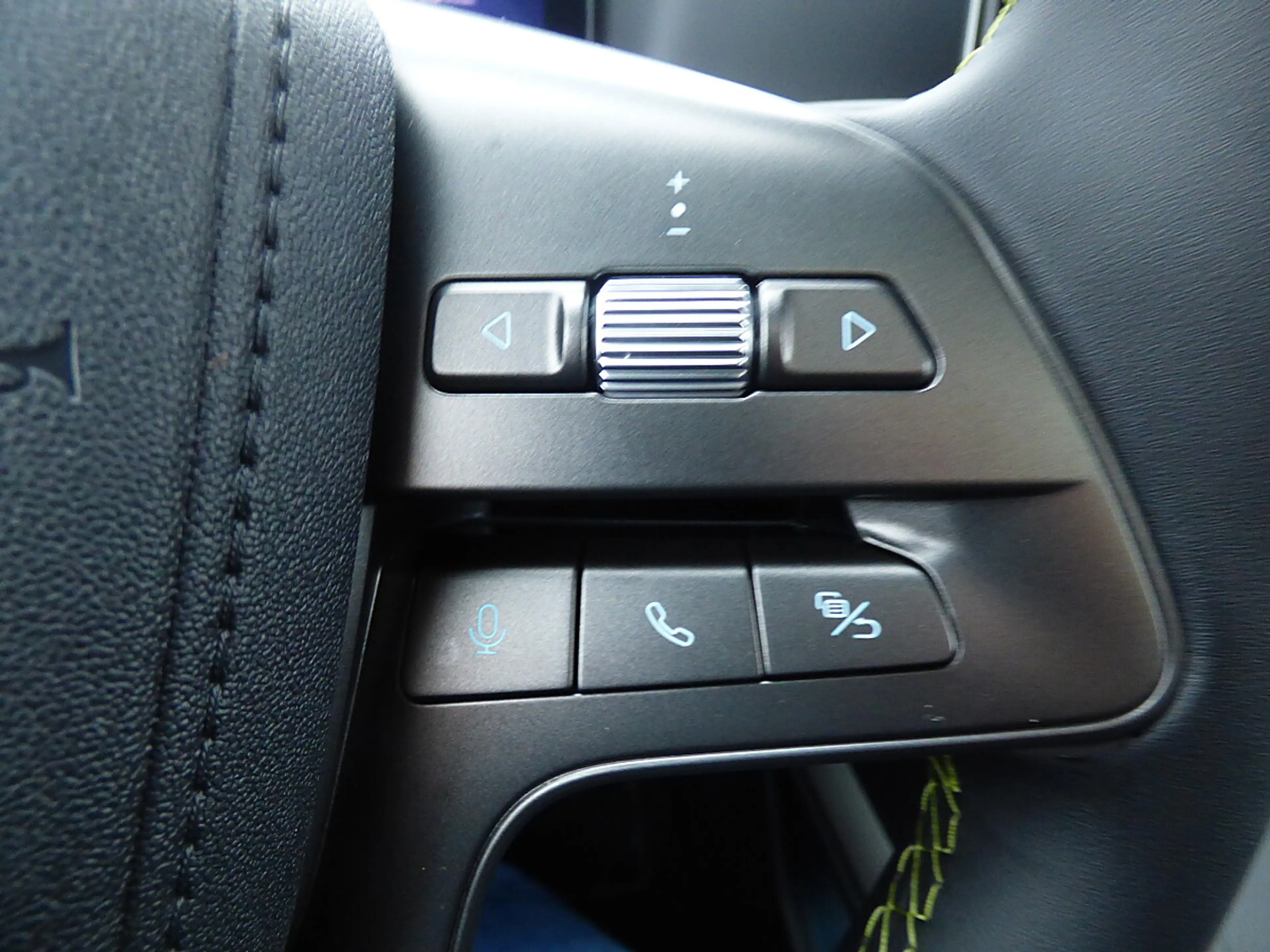 BYD Atto 2 Atto2 DM-i PHEV 18kWh Boost Österreich Paket in... — photo 13