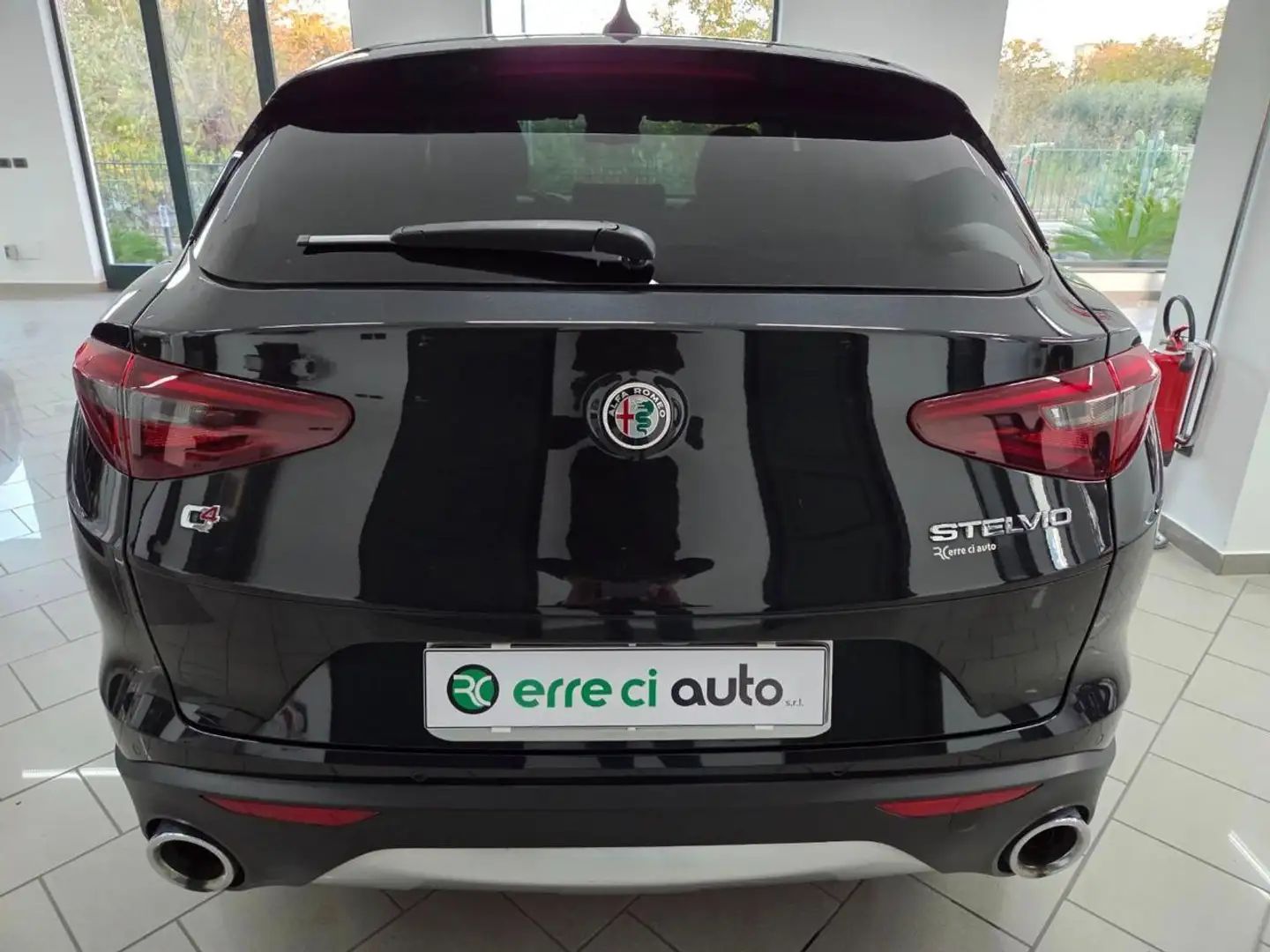 Alfa Romeo Stelvio 2.2 Turbodiesel 210 CV Q4 Executive +cerchi da 20" Nero - 2