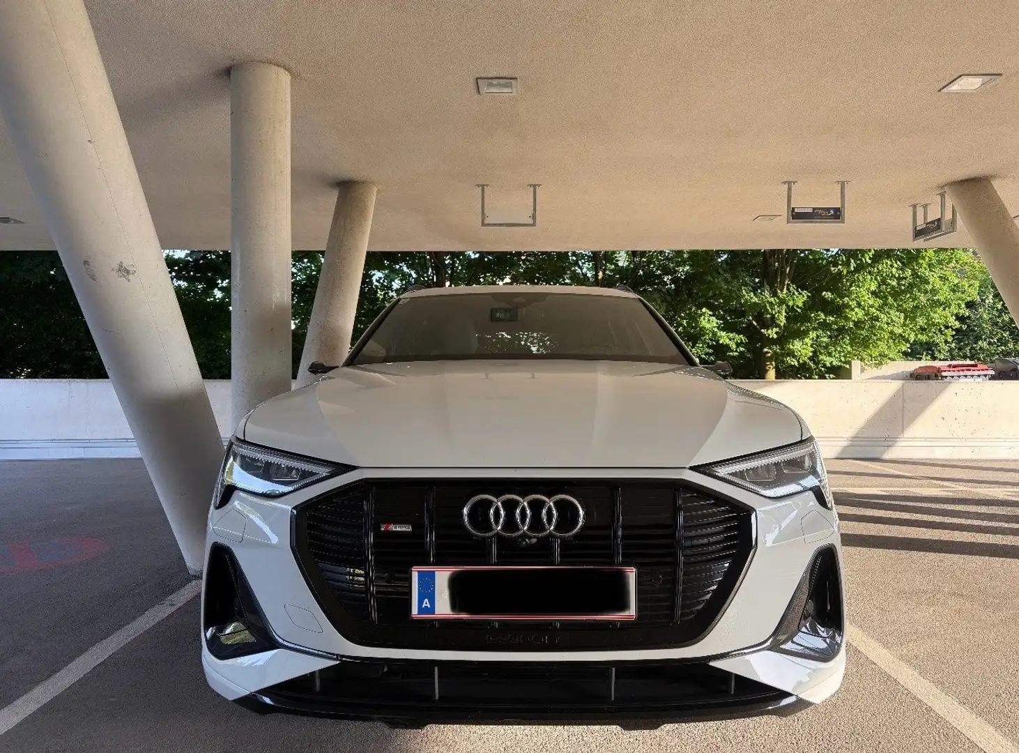 Audi Q8 e-tron * VOLL * 3x S-Line - 21 Zoll - V-Spiegel - Np 114k Weiß - 1