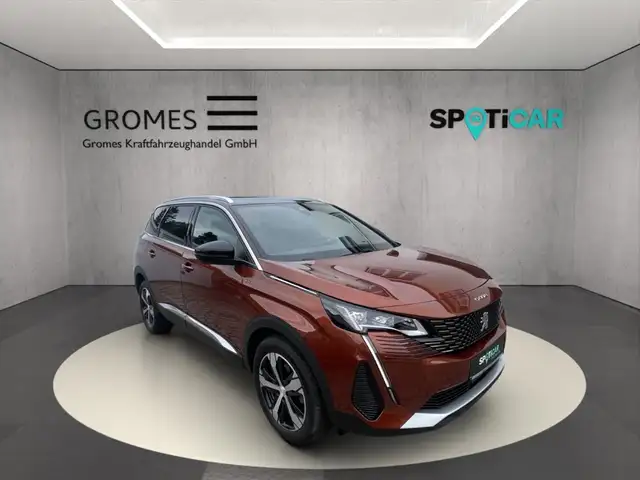 2024 Peugeot 5008 in Bronze for sale