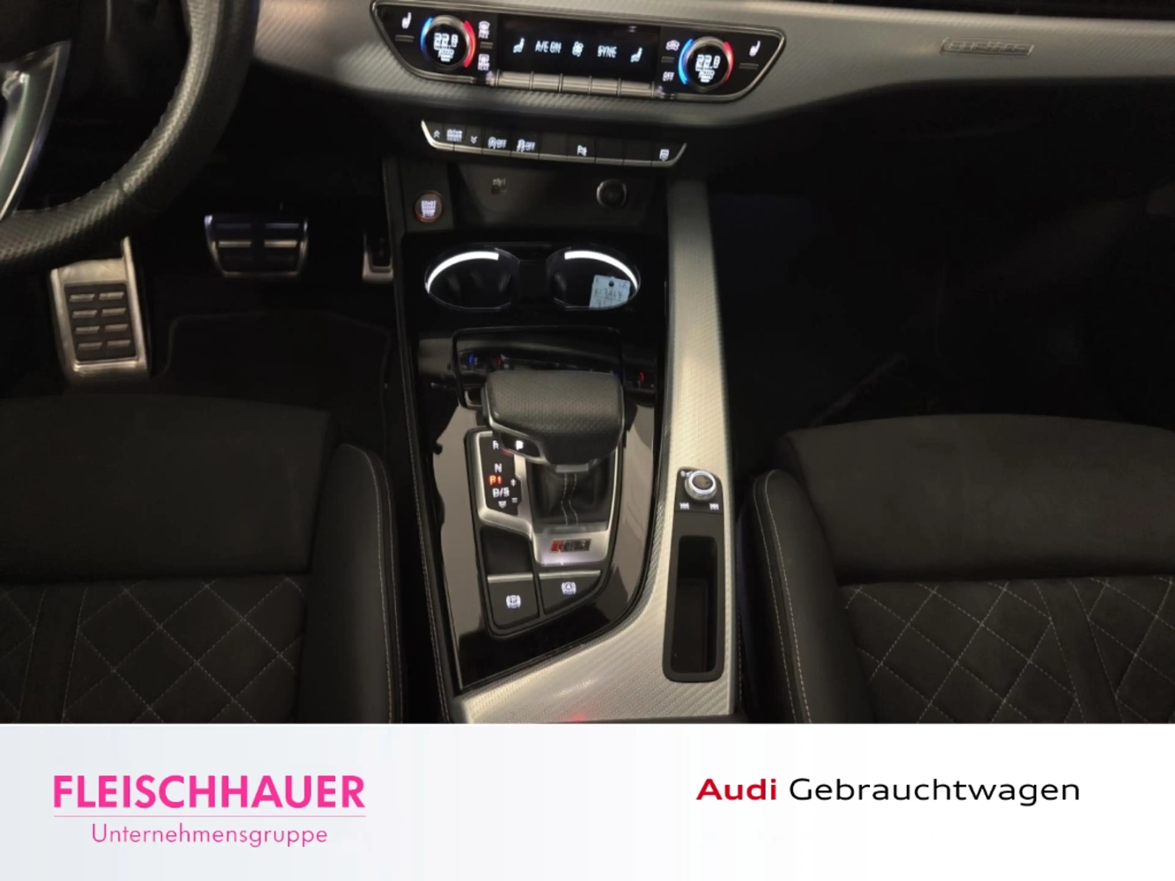 Audi RS4 Avant 2.9 TFSI quattro Navi+LED+Pano+HUD+Alarm — photo 15