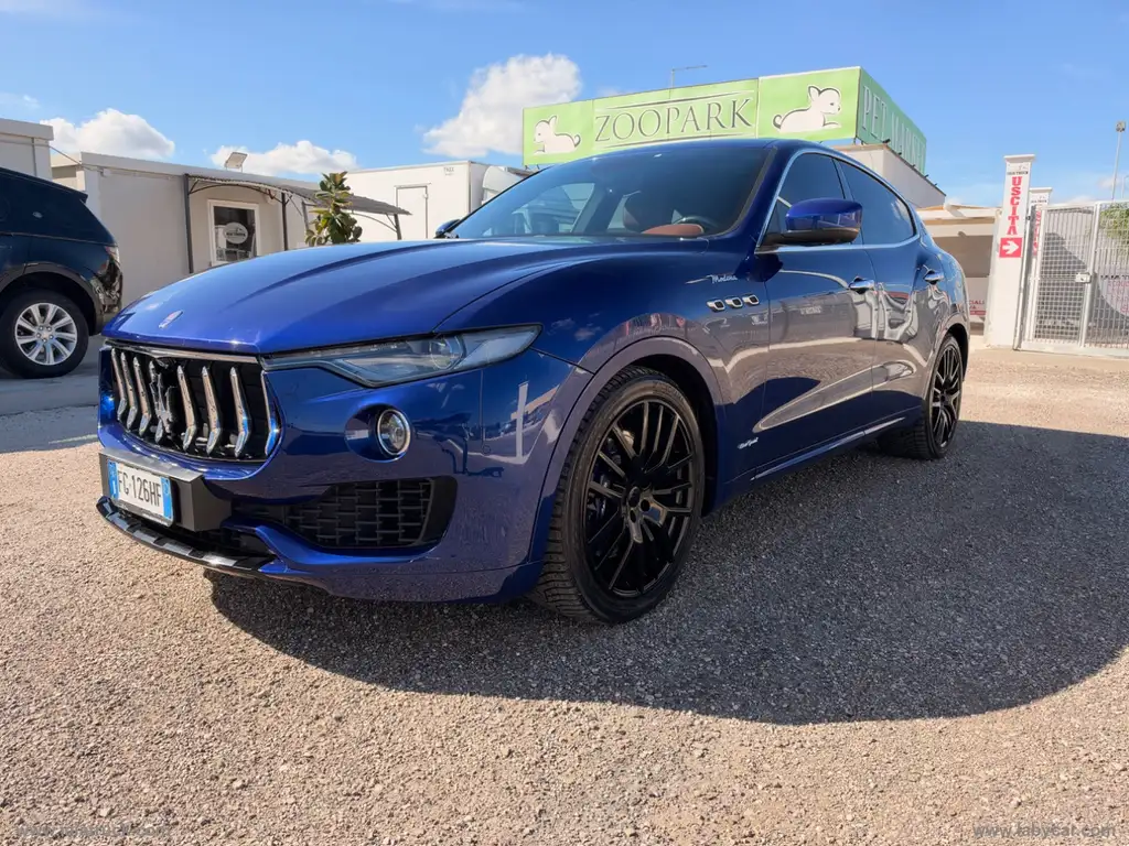 Maserati Levante 2017 из Европы — купить под ключ