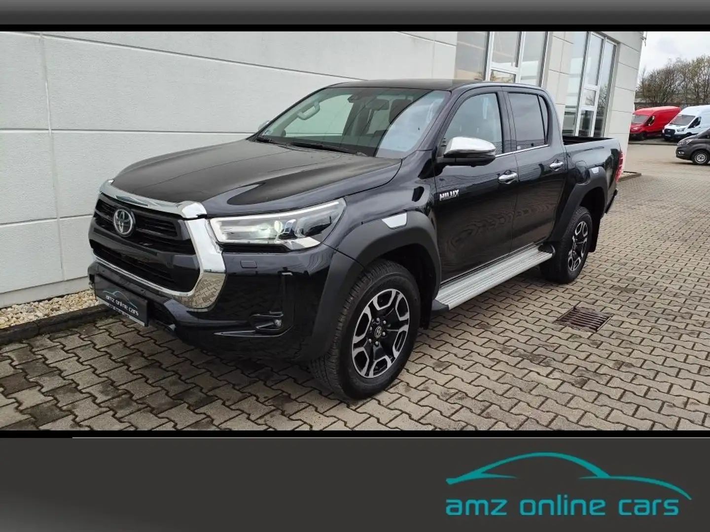 Toyota Hilux 2.8 4WD Aut. DoKa Executive ACC*LED*360° K Negru - 1