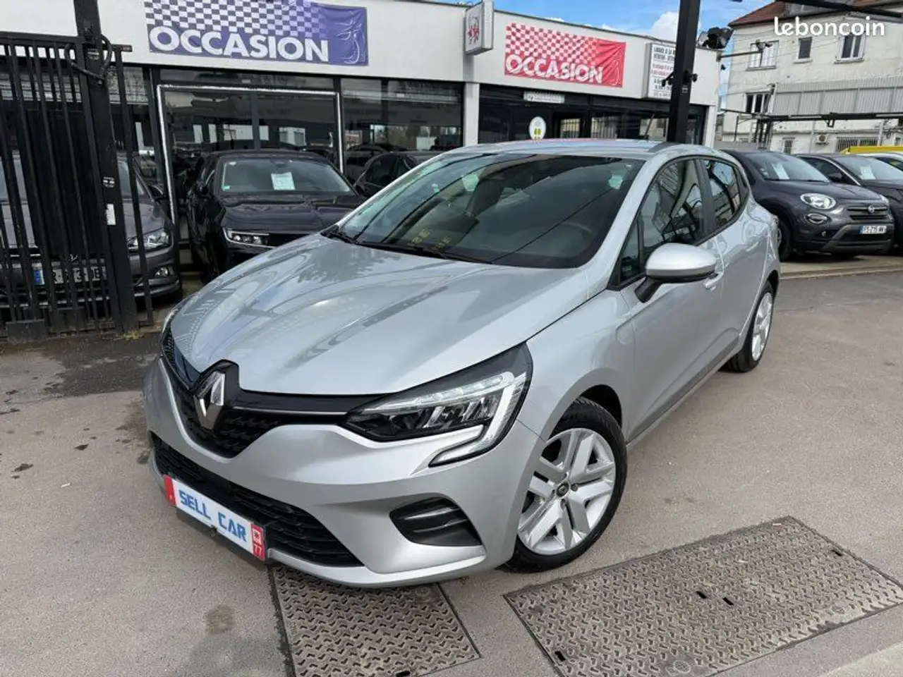 Renault Clio V 1.5 bluedci 85 business 1 Ã¨re Main