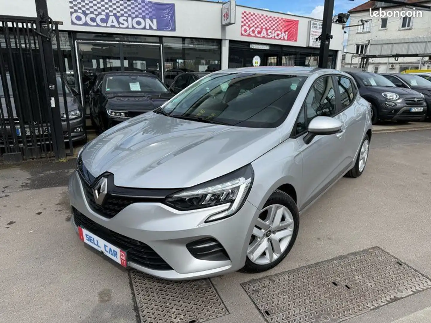 Renault Clio V 1.5 bluedci 85 business 1 ère Main Gris - 1