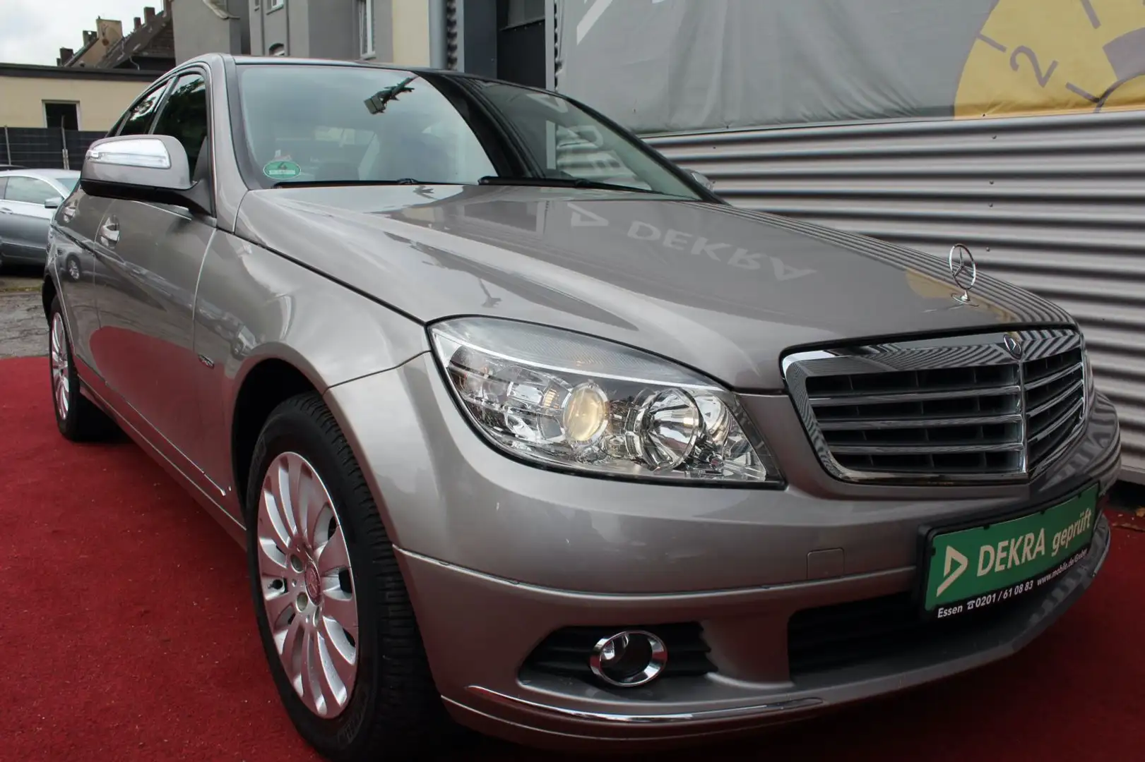 Mercedes-Benz C 200 ELEGANCE AUTOMATIK KLIMA TEMPOMAT ALU 2.Hd Argent - 2