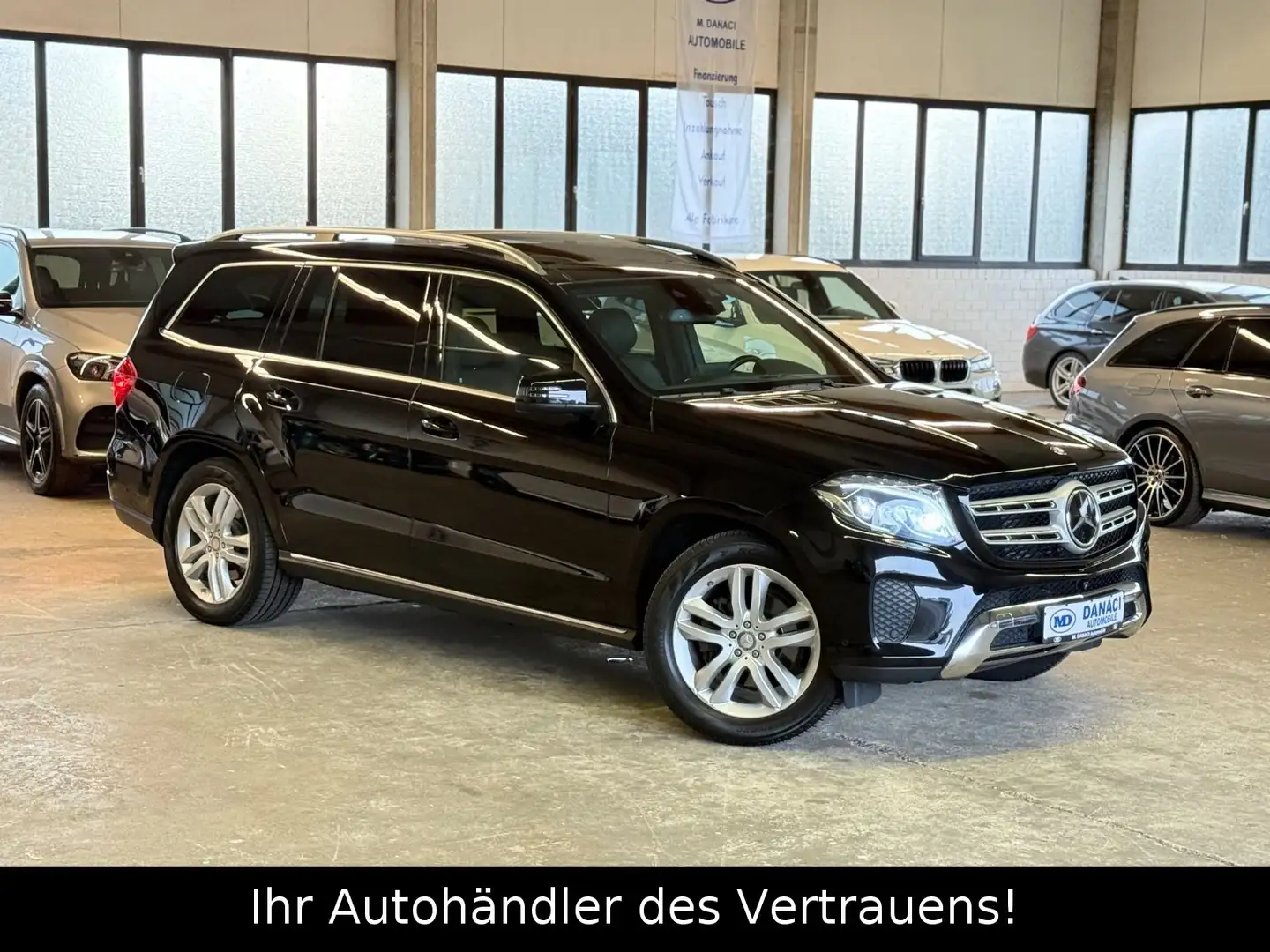 Mercedes-Benz GLS 350 d 4Matic*H&K*DISTRONIC*AHK*PANO*360* Kam Negru - 1