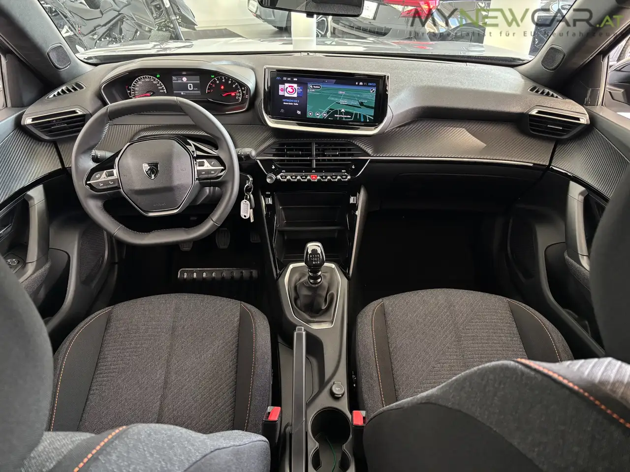 Peugeot 2008 Style PureTech NAVI/KAMERA/LED *NEU* 6