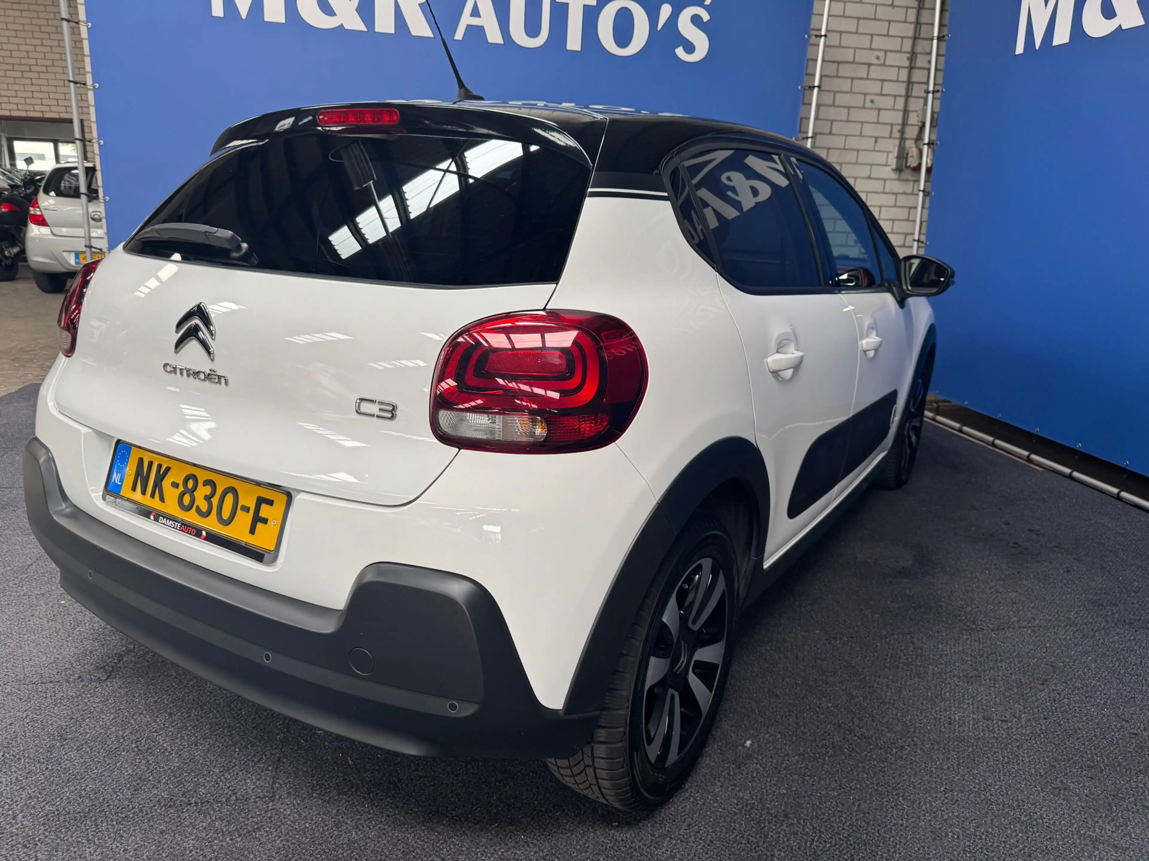 Citroen C3 1.2 PureTech Shine Nieuwe Apk — photo 8