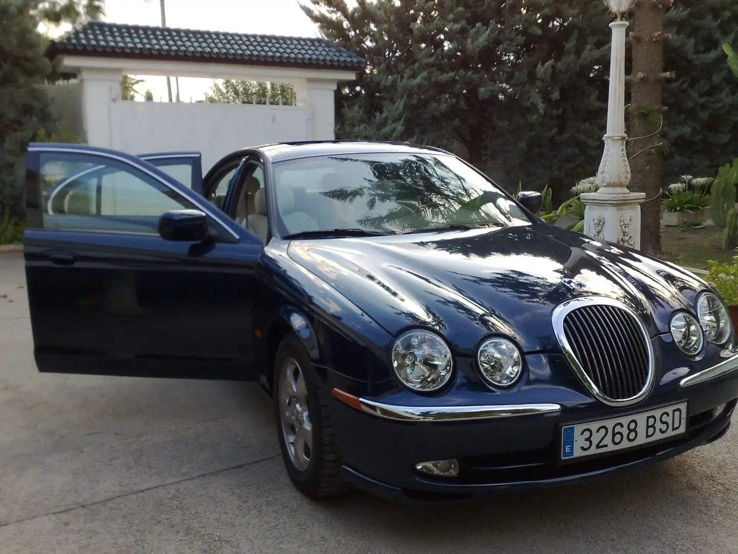 Jaguar S-Type 3.0 V6 EXECUTIVE Blauw - 2