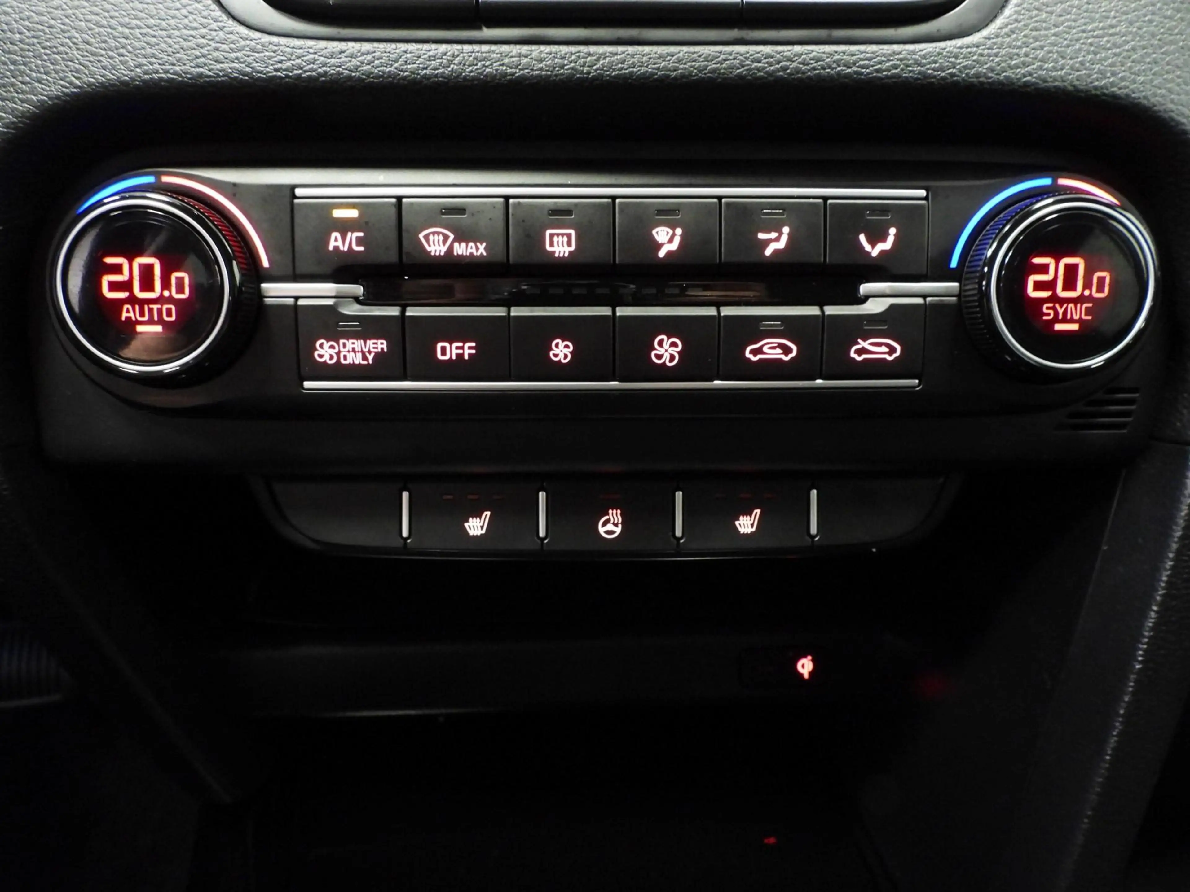 Kia Ceed SW / cee'd SW Sportswagon 1.6 GDI PHEV Plug-In DynamicPlusLine N — photo 6