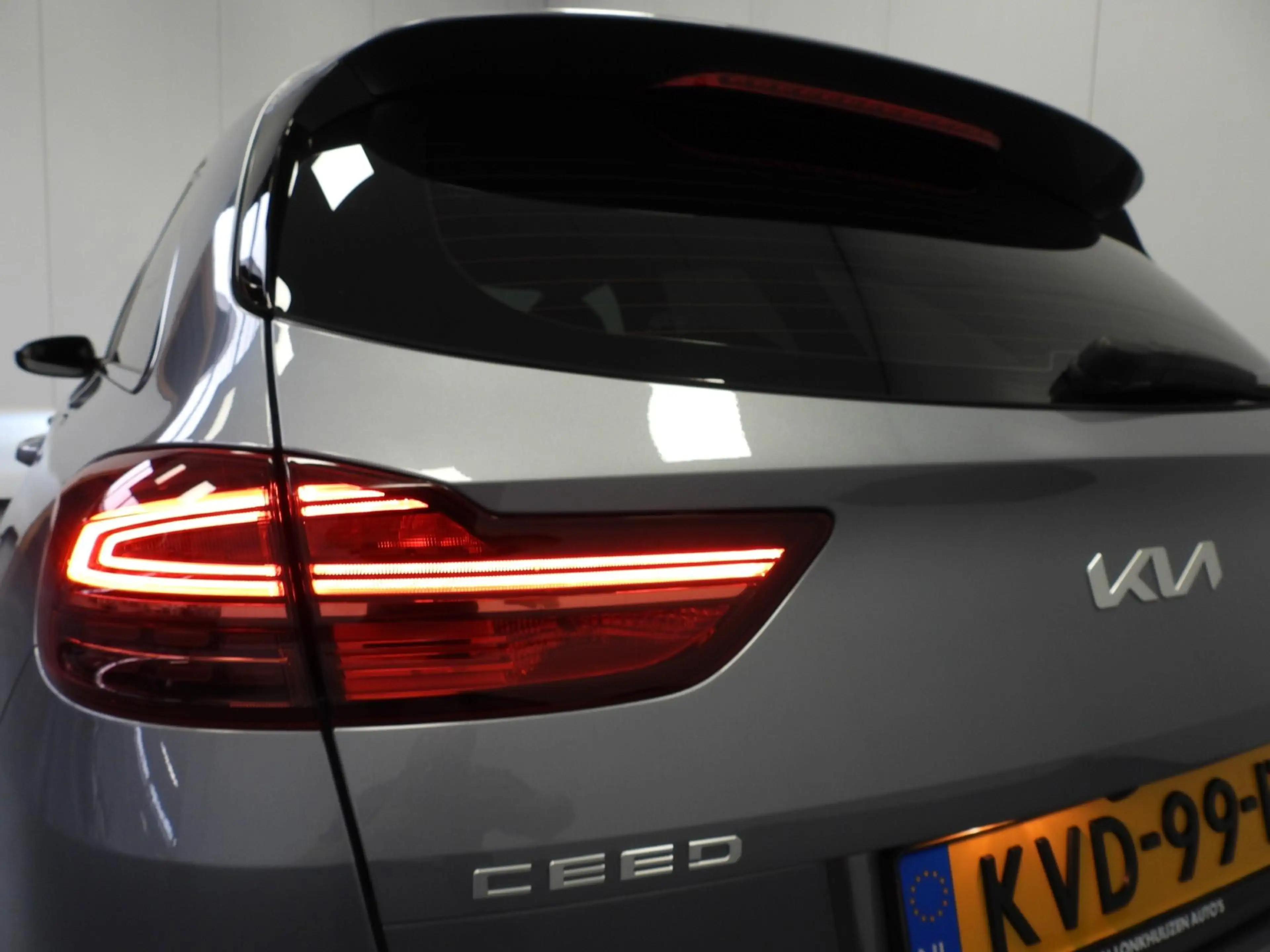 Kia Ceed SW / cee'd SW Sportswagon 1.6 GDI PHEV Plug-In DynamicPlusLine N — photo 34