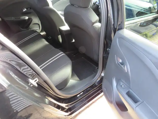 Opel Corsa view 11