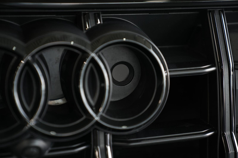 Audi SQ7 4.0 TFSI quattro PANO AHK B&O STHZ NACHTSICHT — photo 15