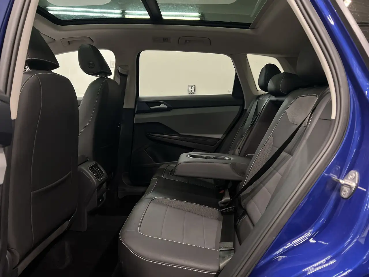 Volkswagen Taos снимка Volkswagen Taos