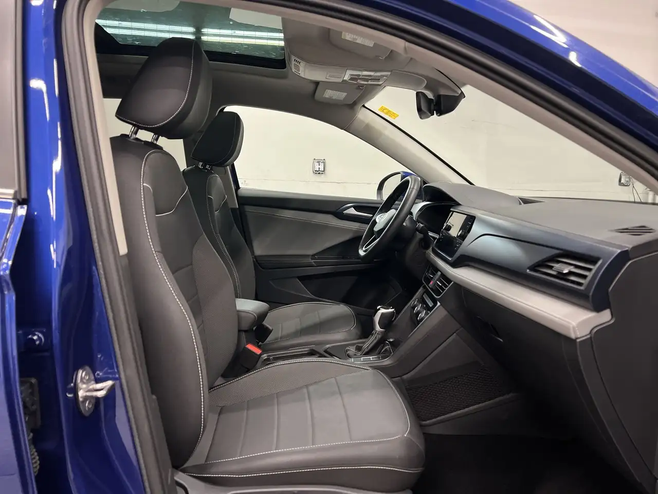Volkswagen Taos снимка Volkswagen Taos